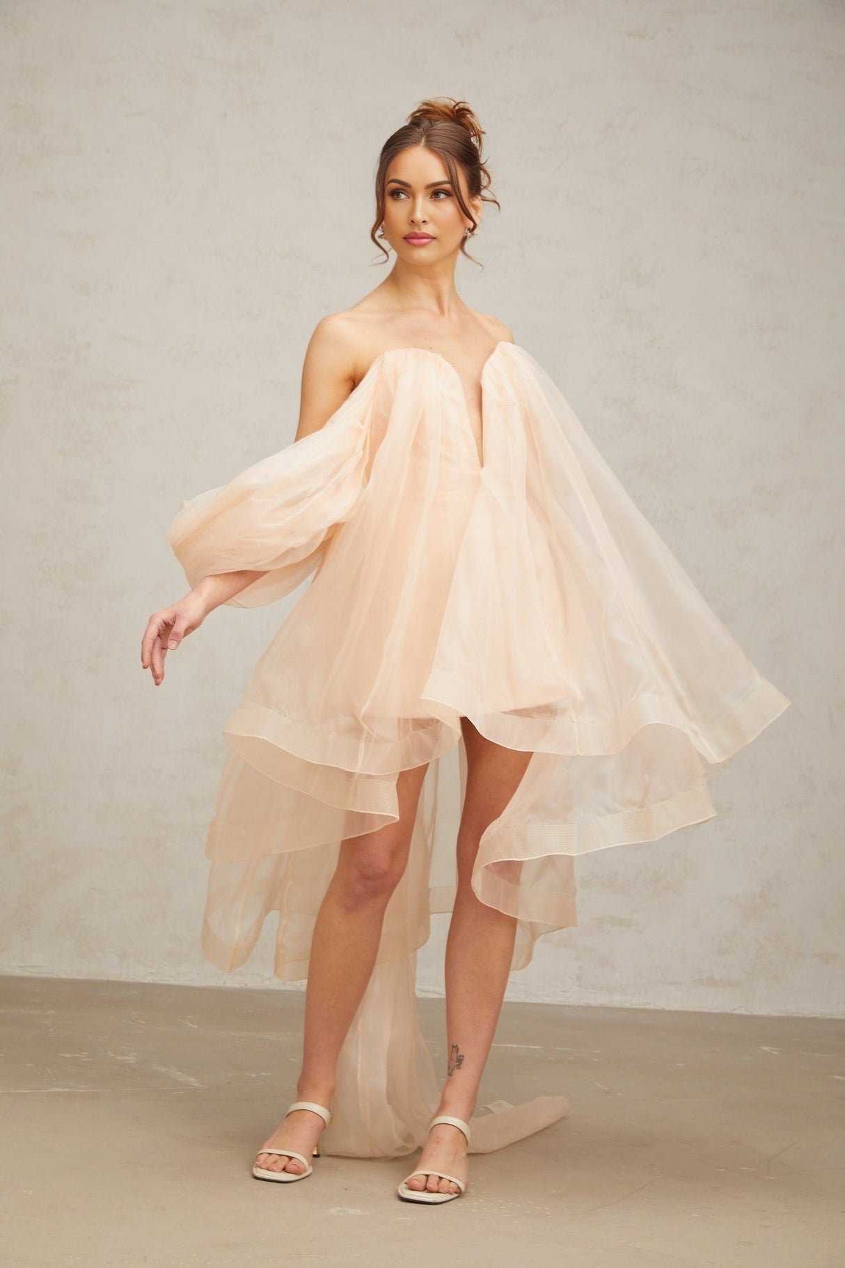 Giana Mini Dress - Strapless Boned Bodice V Neck Ruffled Voluminous Skirt Bow Embellishment