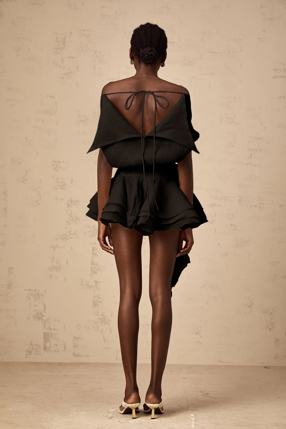 Gianna Mini Dress Black Floral Appliqu Flounce Hem & Cinched Waist