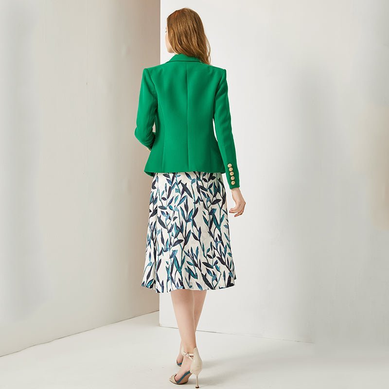 Ginevra Blazer - Tailored Double - Breasted Silhouette - Modern Flair - Vibrant Hue - Structured Fit - Versatile Styling
