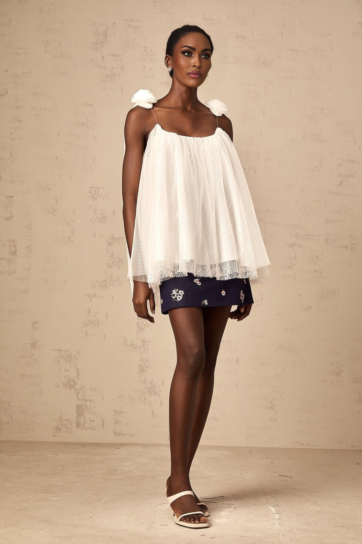 Giulia Top - Mesh Fabric - Flower Appliqué - Sequin Embellishment