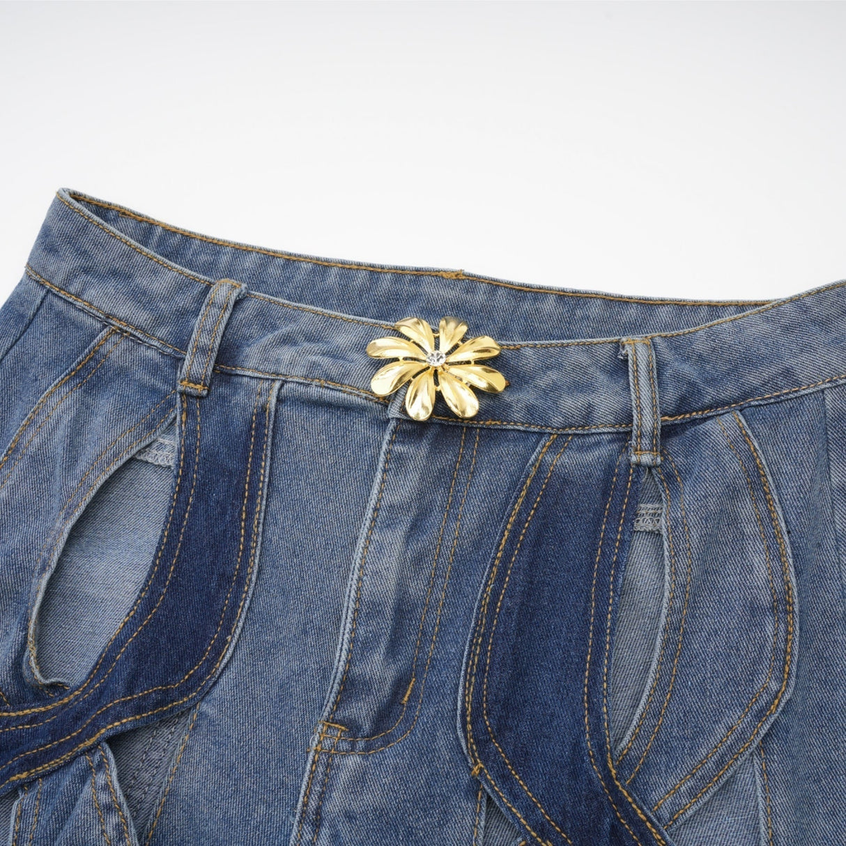 Giuliana Jeans - High Waist Design - Cut - Out Detail - Panel Detailing - Belt Loops