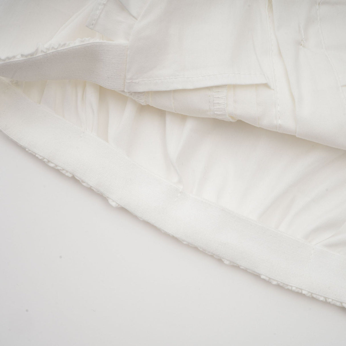 Giulietta Shirt - Scarf Collar - Long Sleeves - Pleated Design - Button Fastening