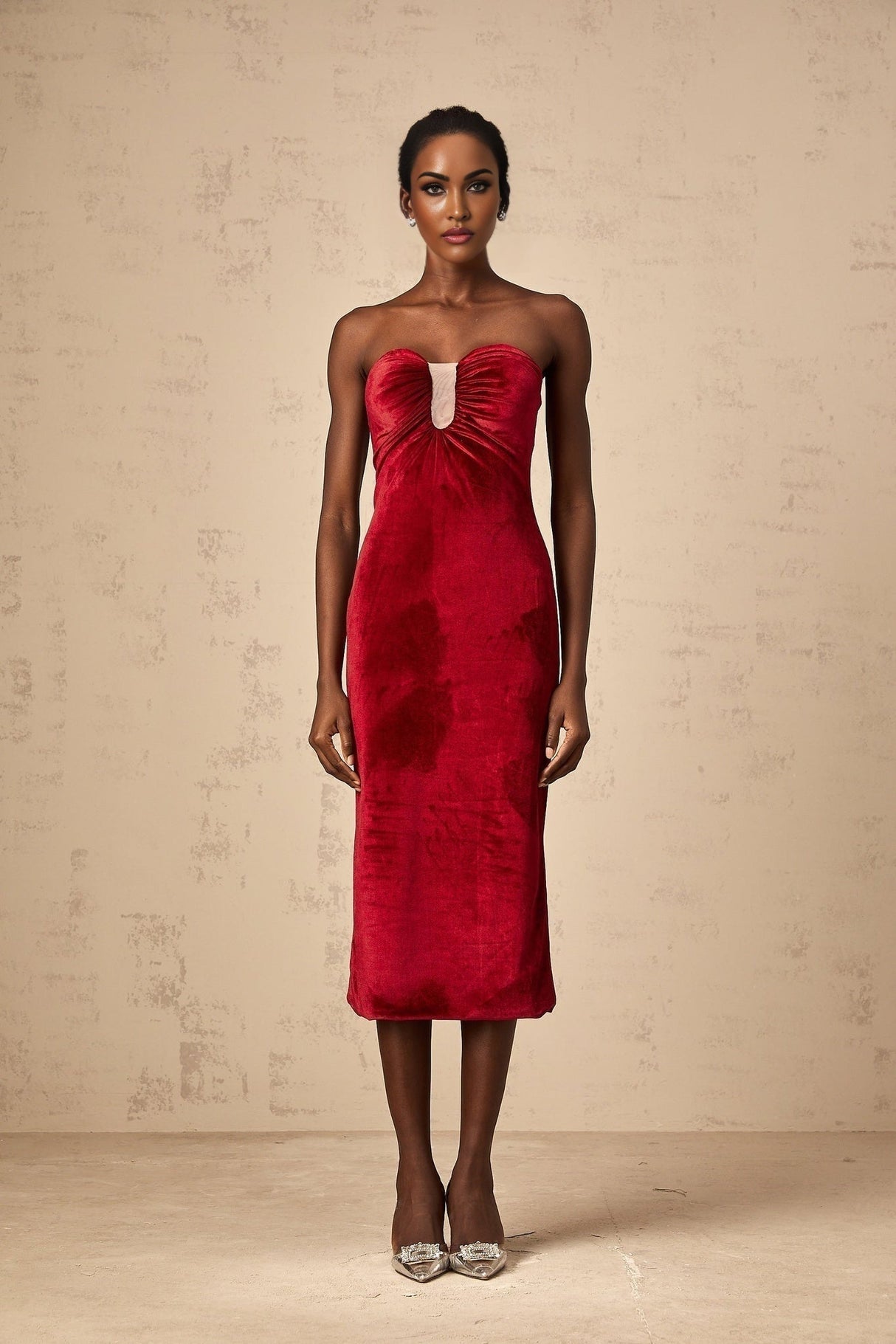 Grazia Midi Dress - Off the Shoulder Style - Sweetheart Neckline - Luxurious Velvet Finish - Rear Slit