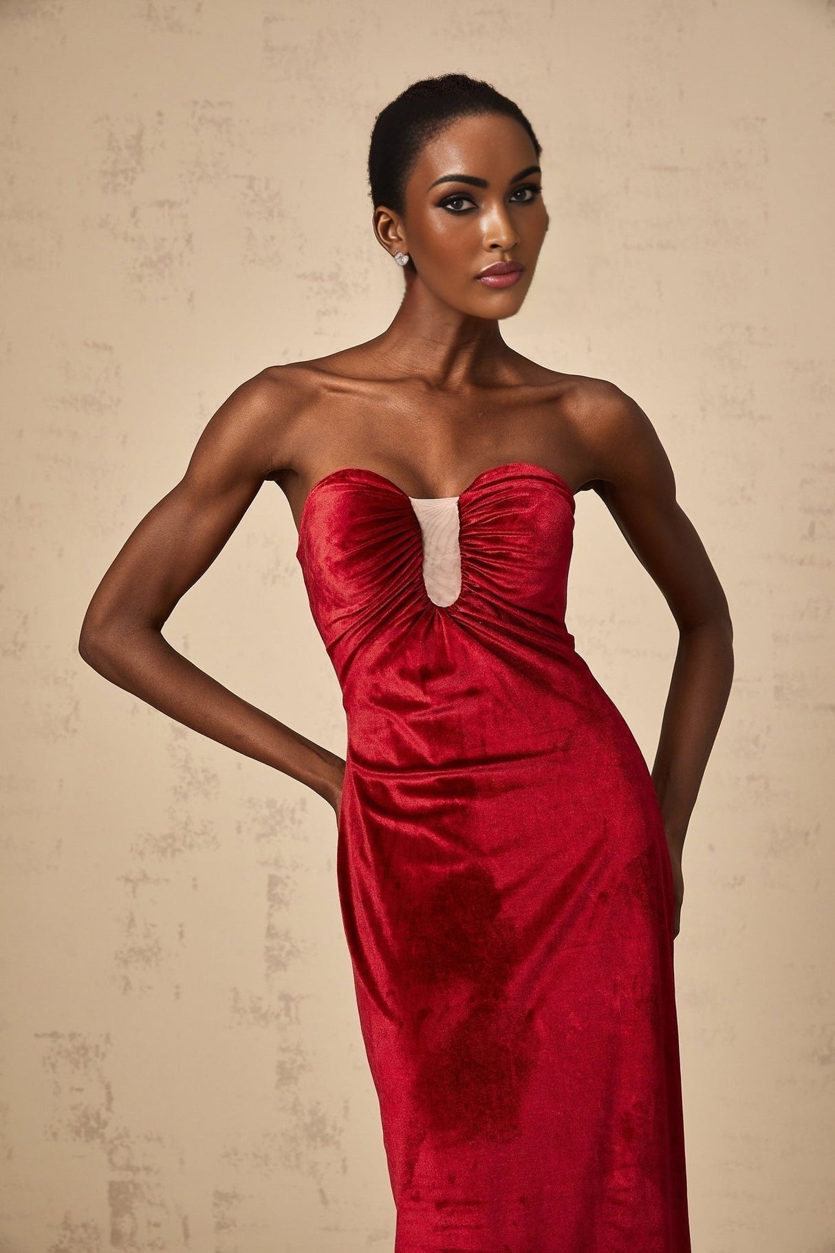 Grazia Midi Dress - Off the Shoulder Style - Sweetheart Neckline - Luxurious Velvet Finish - Rear Slit