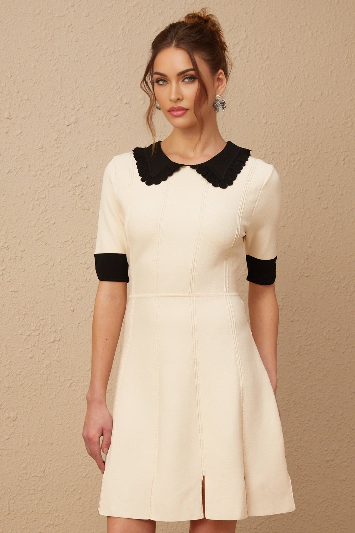 Grazia Mini Dress - Short Sleeves - Lapels - Contrast Colors - Split - hem Design