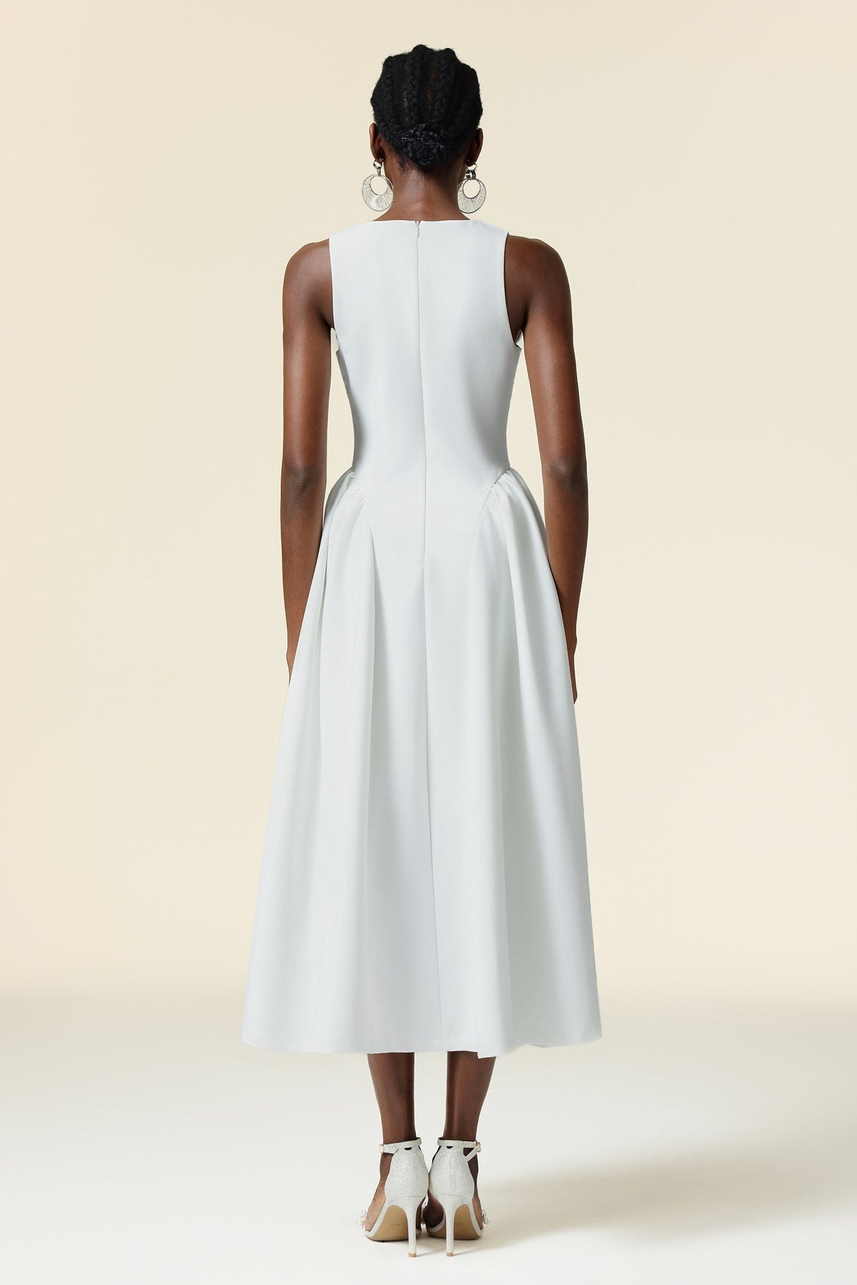 Grazia White Sleeveless Keyhole Cut-Out Dress