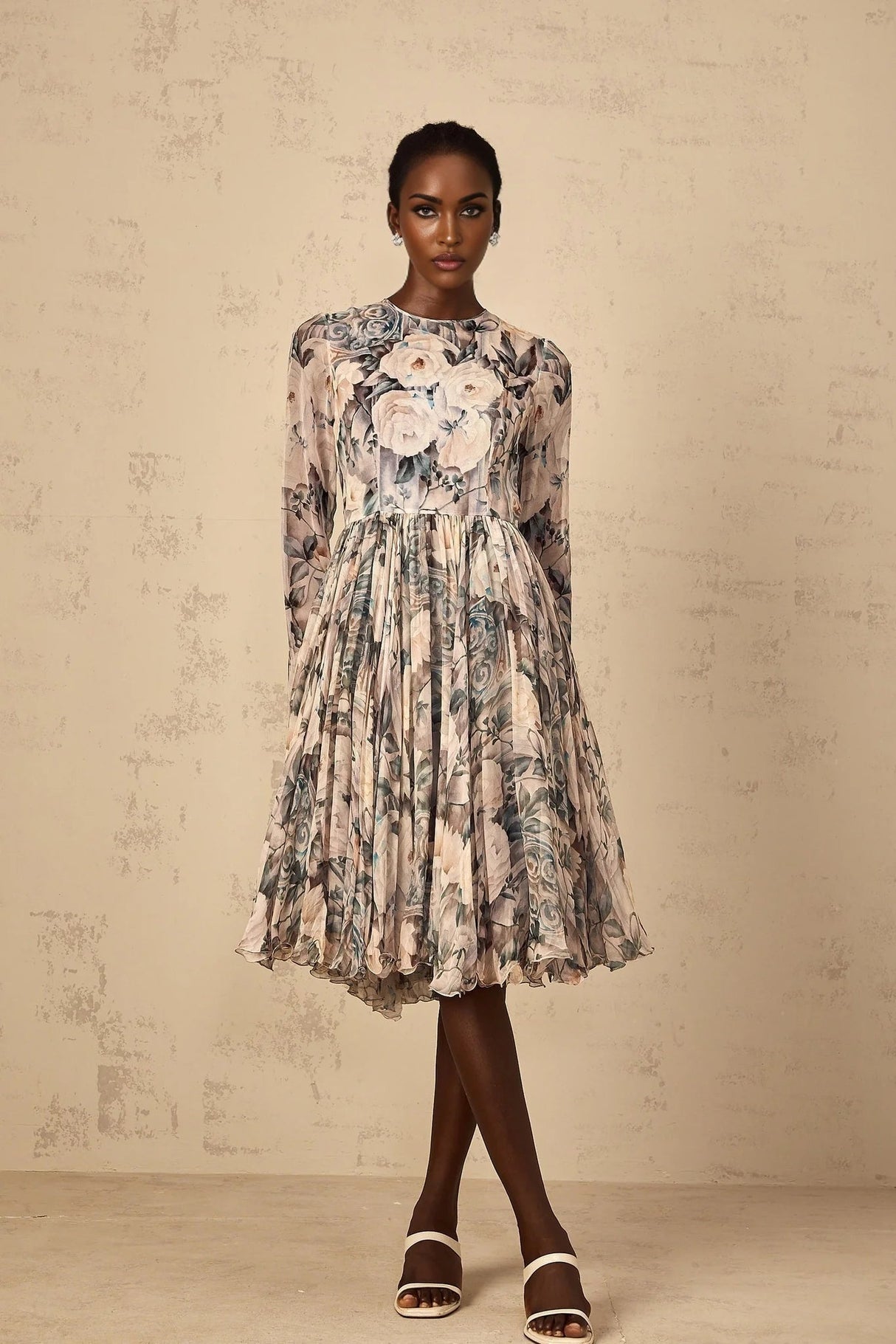 Gwendolyn Midi Dress Floral Print Pleated Ruffled Hem