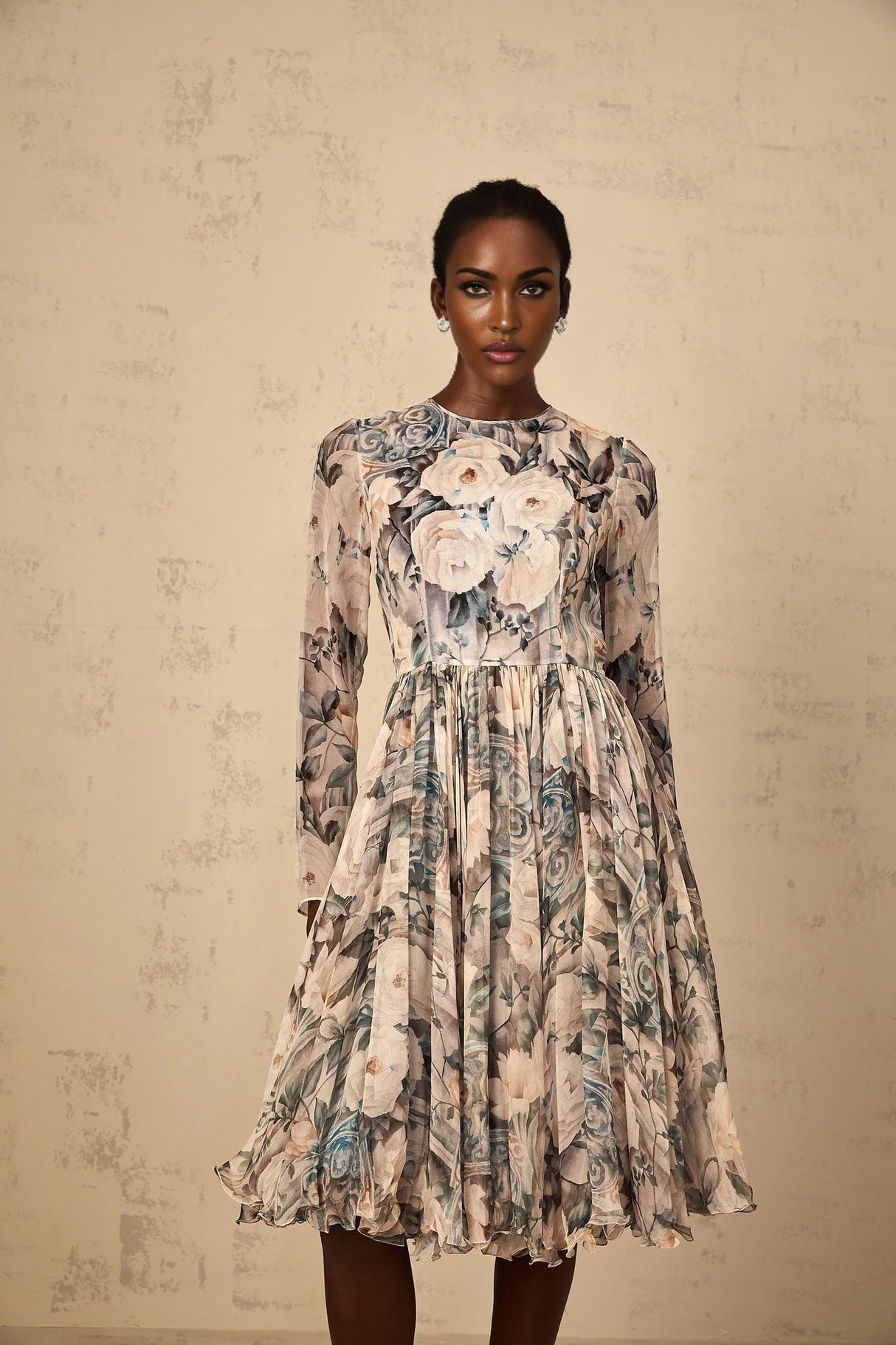 Gwendolyn Midi Dress Floral Print Pleated Ruffled Hem