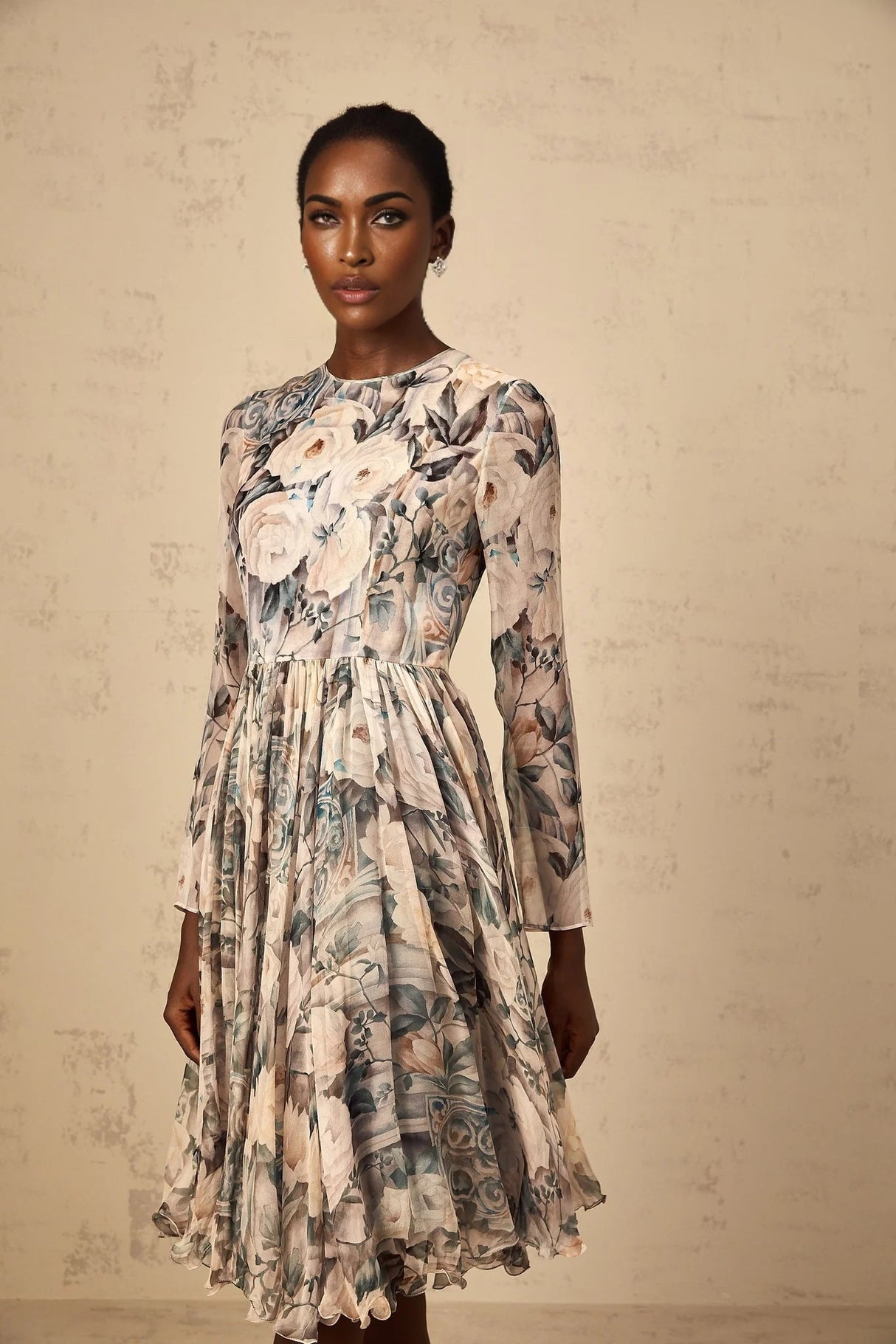 Gwendolyn Midi Dress Floral Print Pleated Ruffled Hem