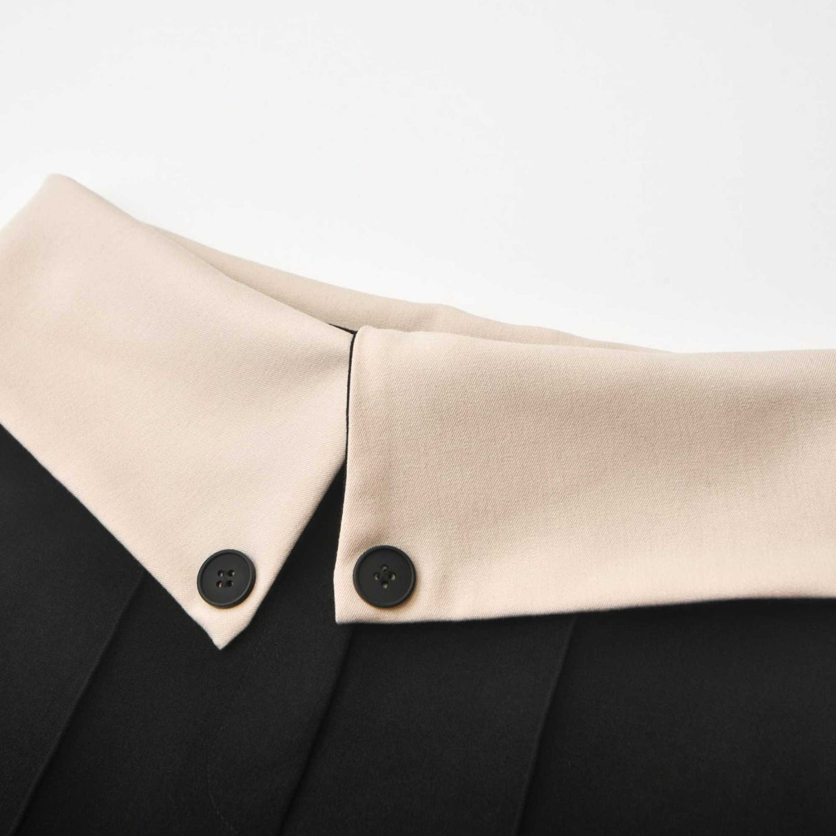 Haven Trousers - High - Rise Contrast Collar - Panelled Tailoring - Flared Legs - Structured fit - Versatile Style