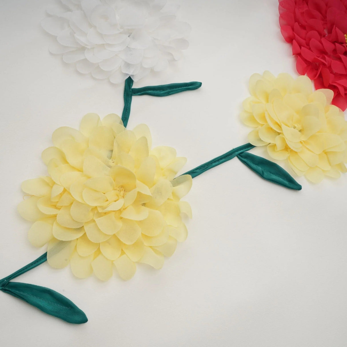 Hazel Mini Dress White 3D - Petal Sleeveless Thigh - Length