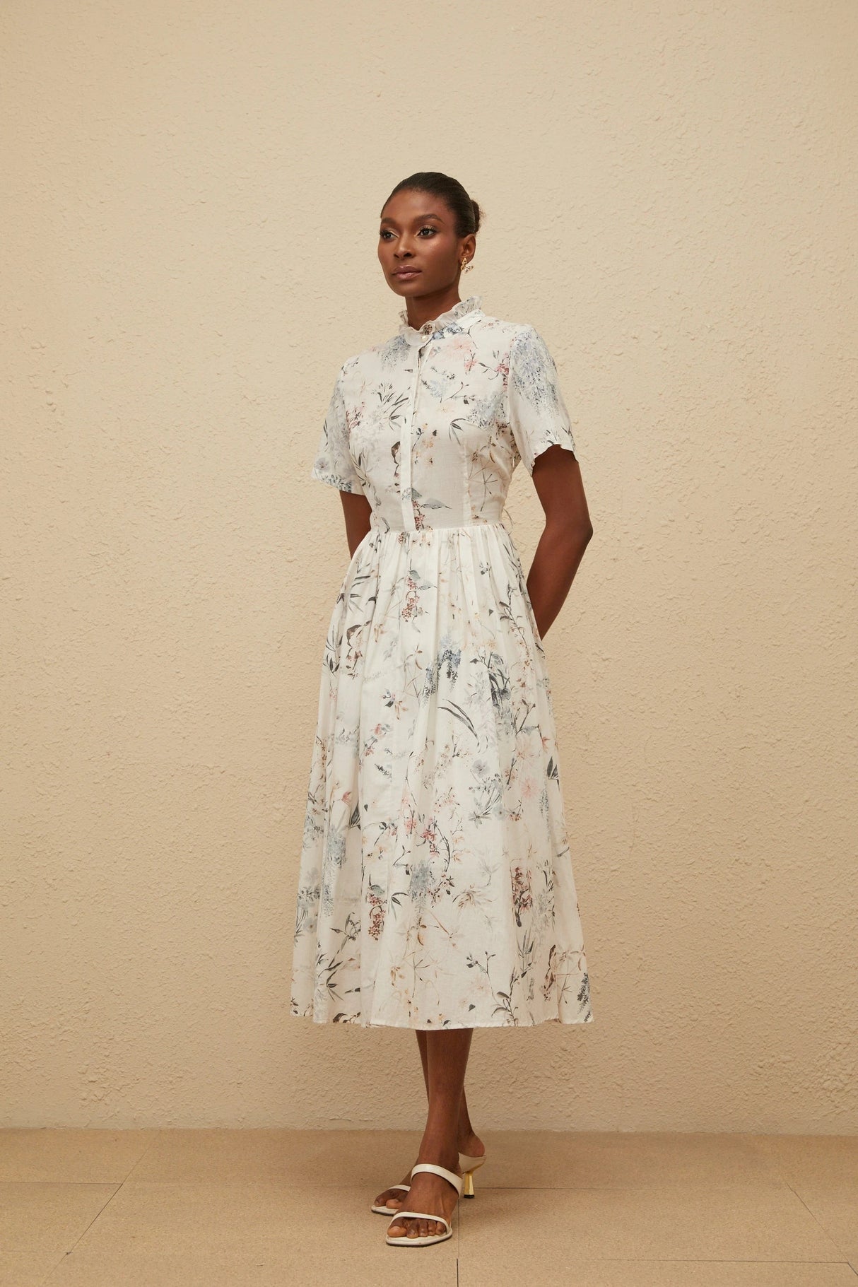 Héloïse White Floral Print Summer Midi Dress