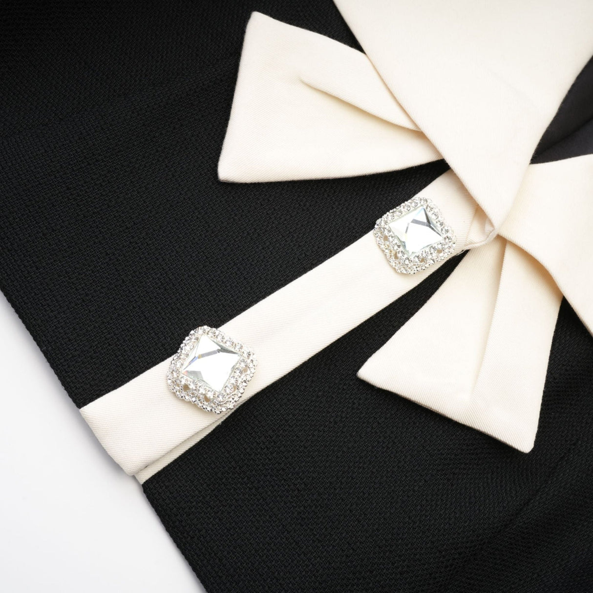 Ida Jacket & Skirt Set - Contrast Colors - Cropped Jacket - Flared Skirt - Front Button Fastening - Patch Pockets