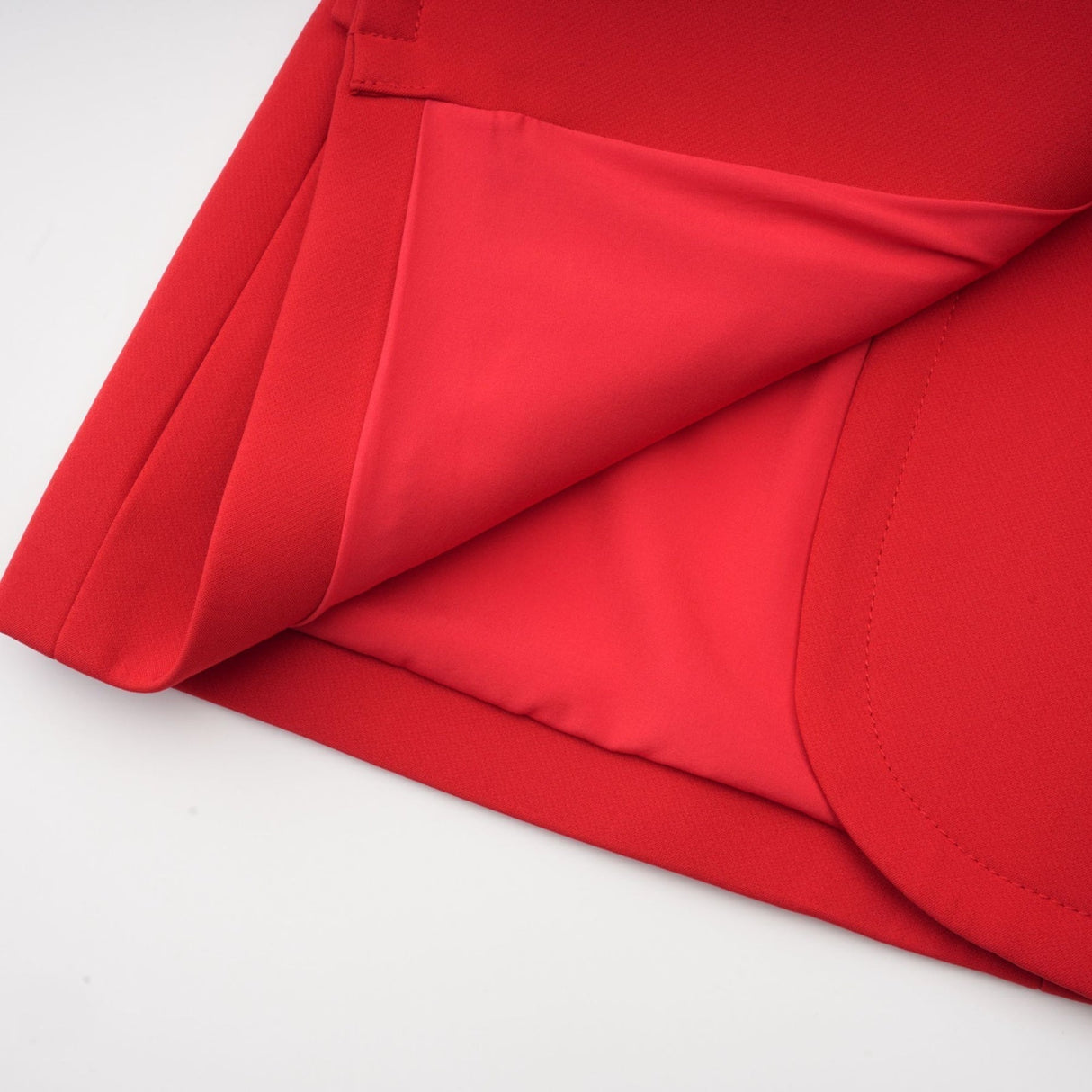 Isla Blazer - Wool Blend - Long Sleeves - Notched Lapels - Double Breasted Button Fastening