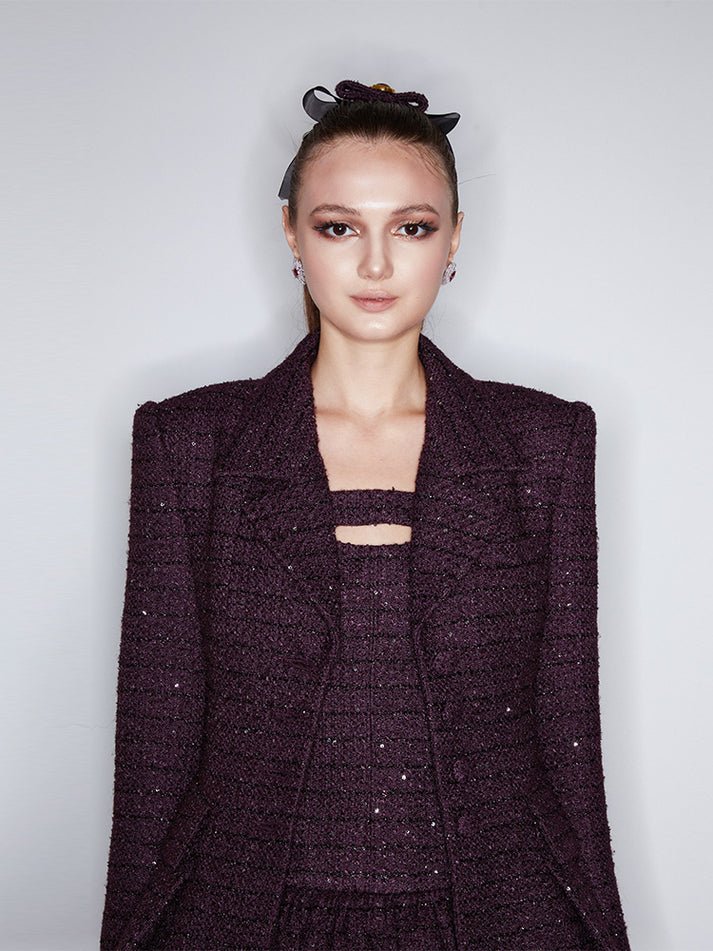 Jacqueline Sophia Tweed Buttoned Blazer - Structured Silhouette - Elegant Button Details - Tailored Fit - Premium Fabric Blend