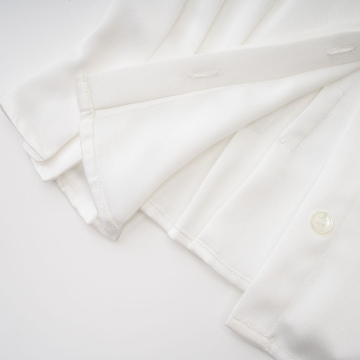 Julia Vest, Shirt & Skirt - Vest Shirt & Skirt - Contrasting & - U - shaped Collar - Ruffled Trim - Pleated Details