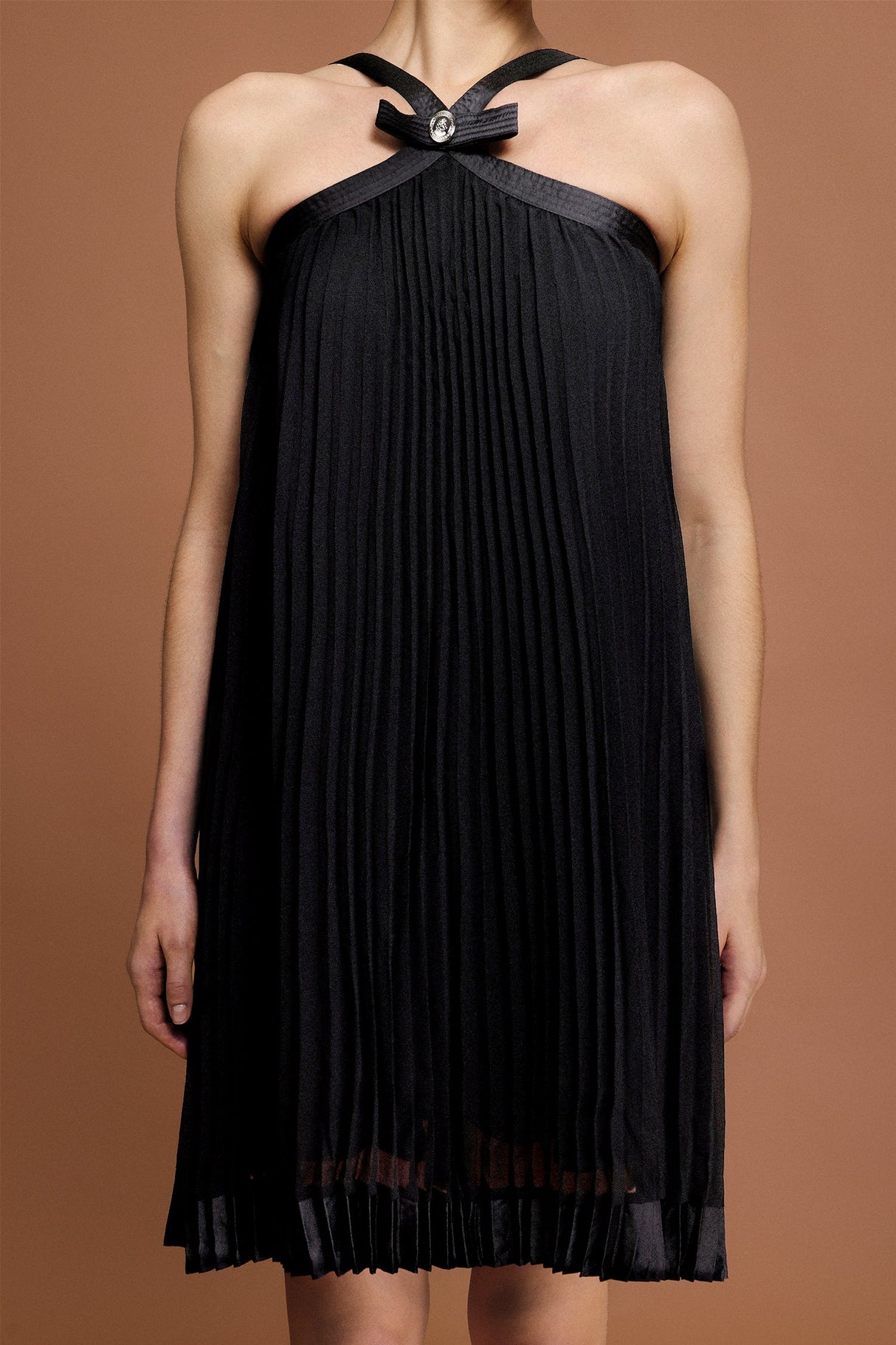 Kali Black Bowknot Sleeveless Pleated Mini Dress