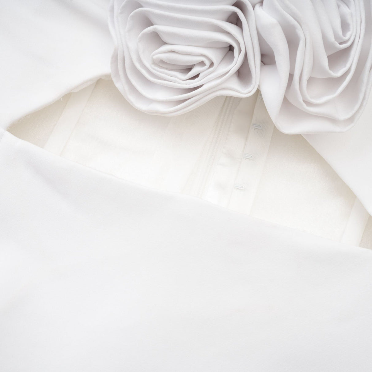 Kenzie Dress White Floral Cut - out & Off - shoulder Thigh - length