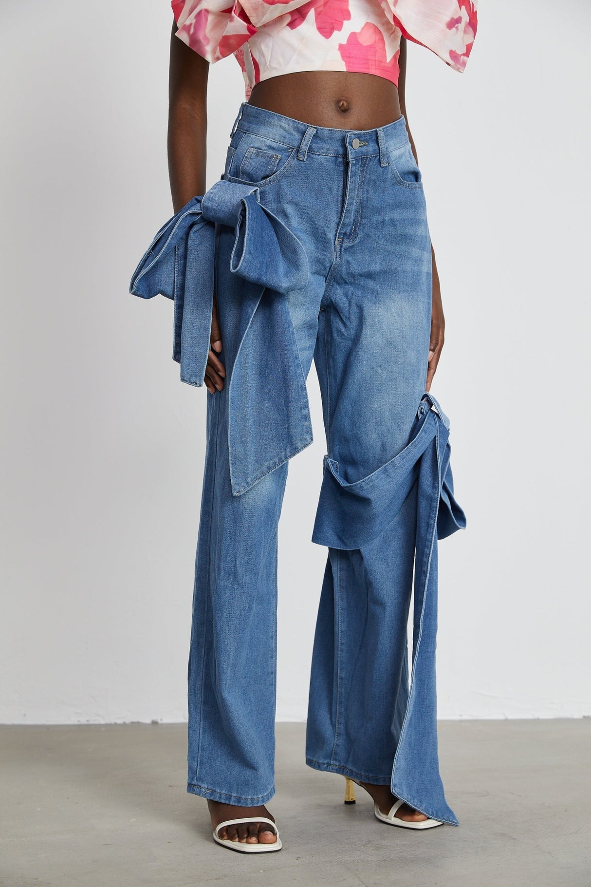 Khloe Jeans Wide Leg with Bow Detail