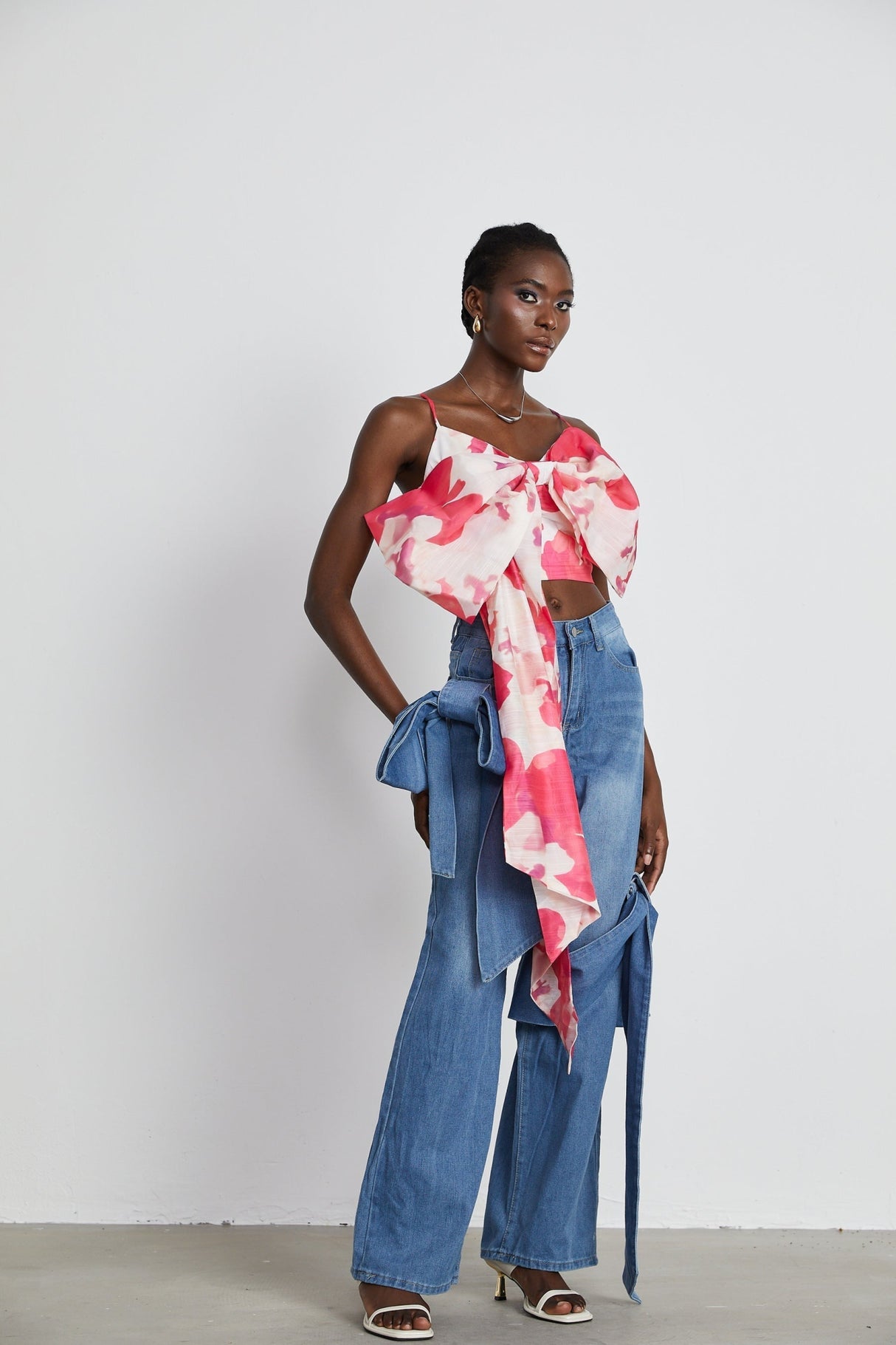 Khloe Jeans Wide Leg with Bow Detail