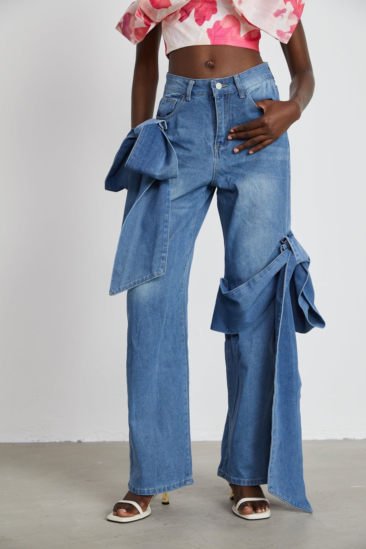 Khloe Jeans Wide Leg with Bow Detail