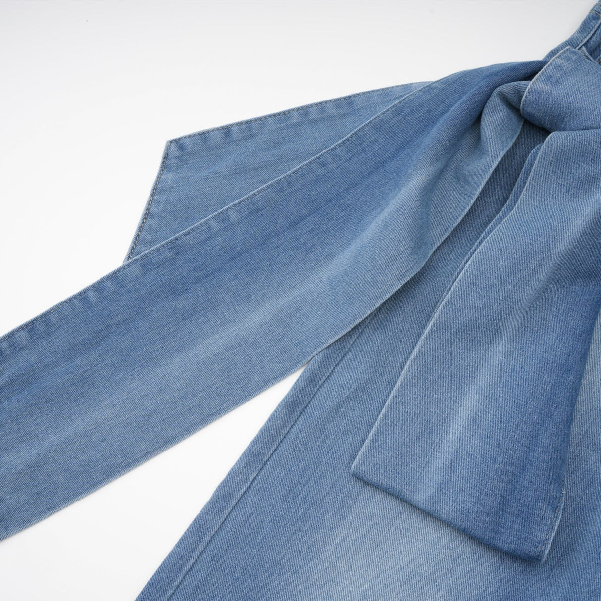 Khloe Jeans Wide Leg with Bow Detail