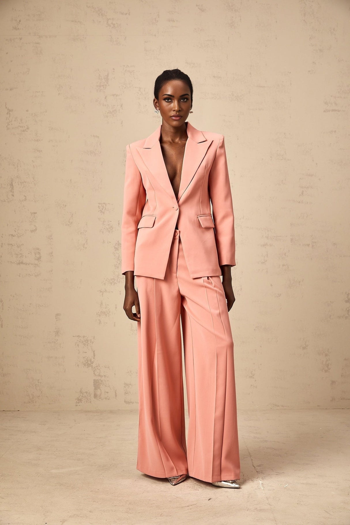 Kiera Blazer & Trousers - V neck - Cut - out design - Embroidery - Wide legs