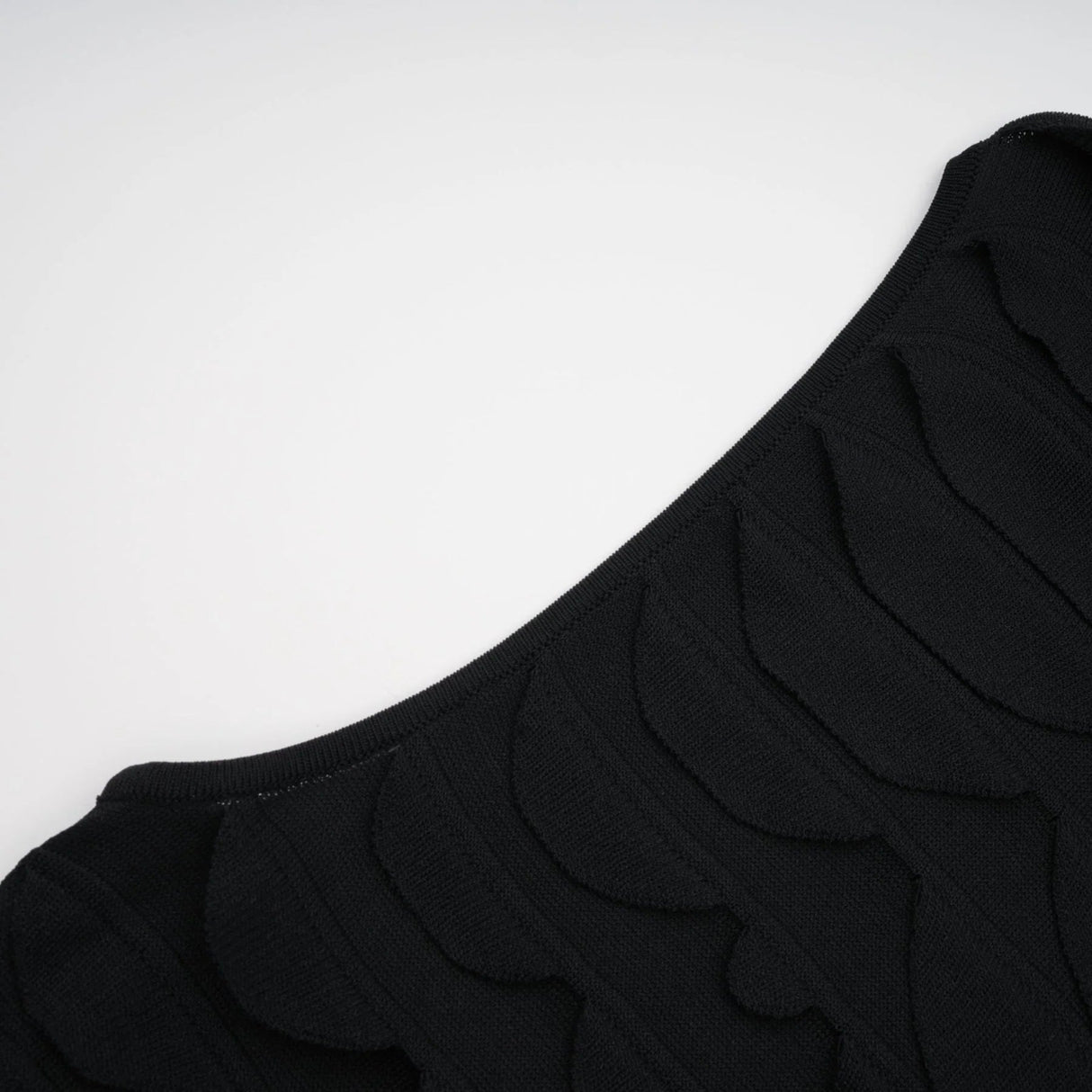 Kiera Midi Dress 3D Snake Pattern Godet Black & Flared