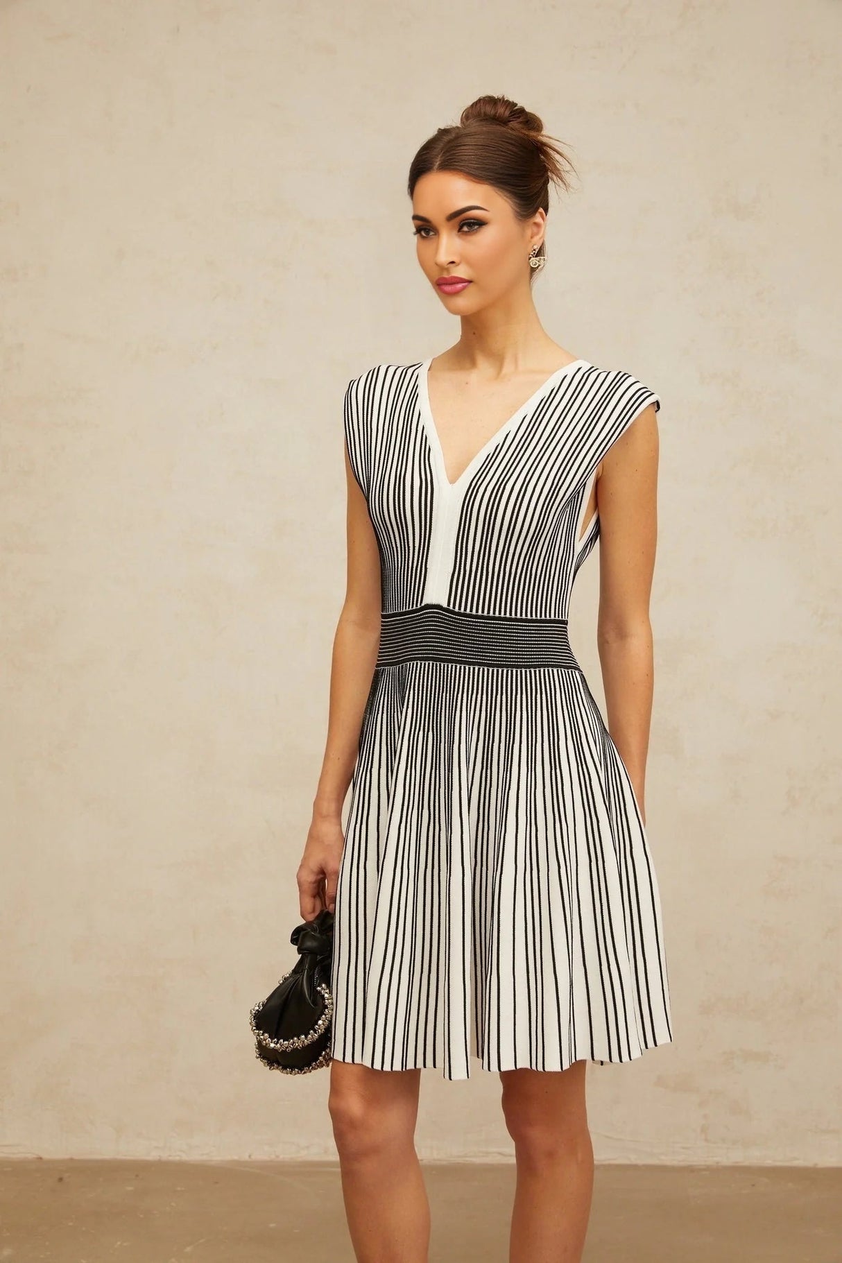 Kimora Mini Dress Black & White Vertical Stripe Knit Chichoria