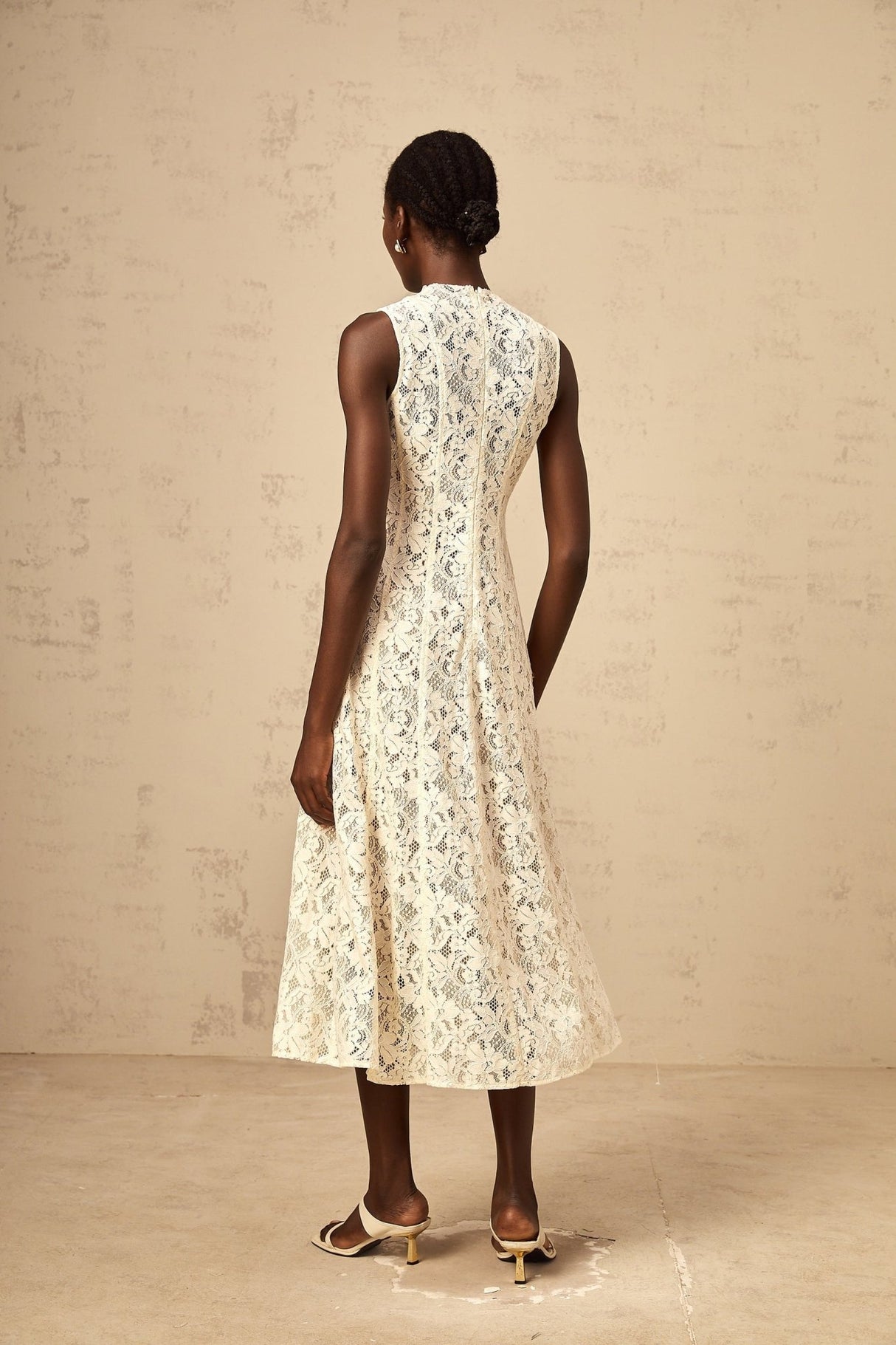 Lainey Midi Dress Beige Floral - Lace Flared Hem