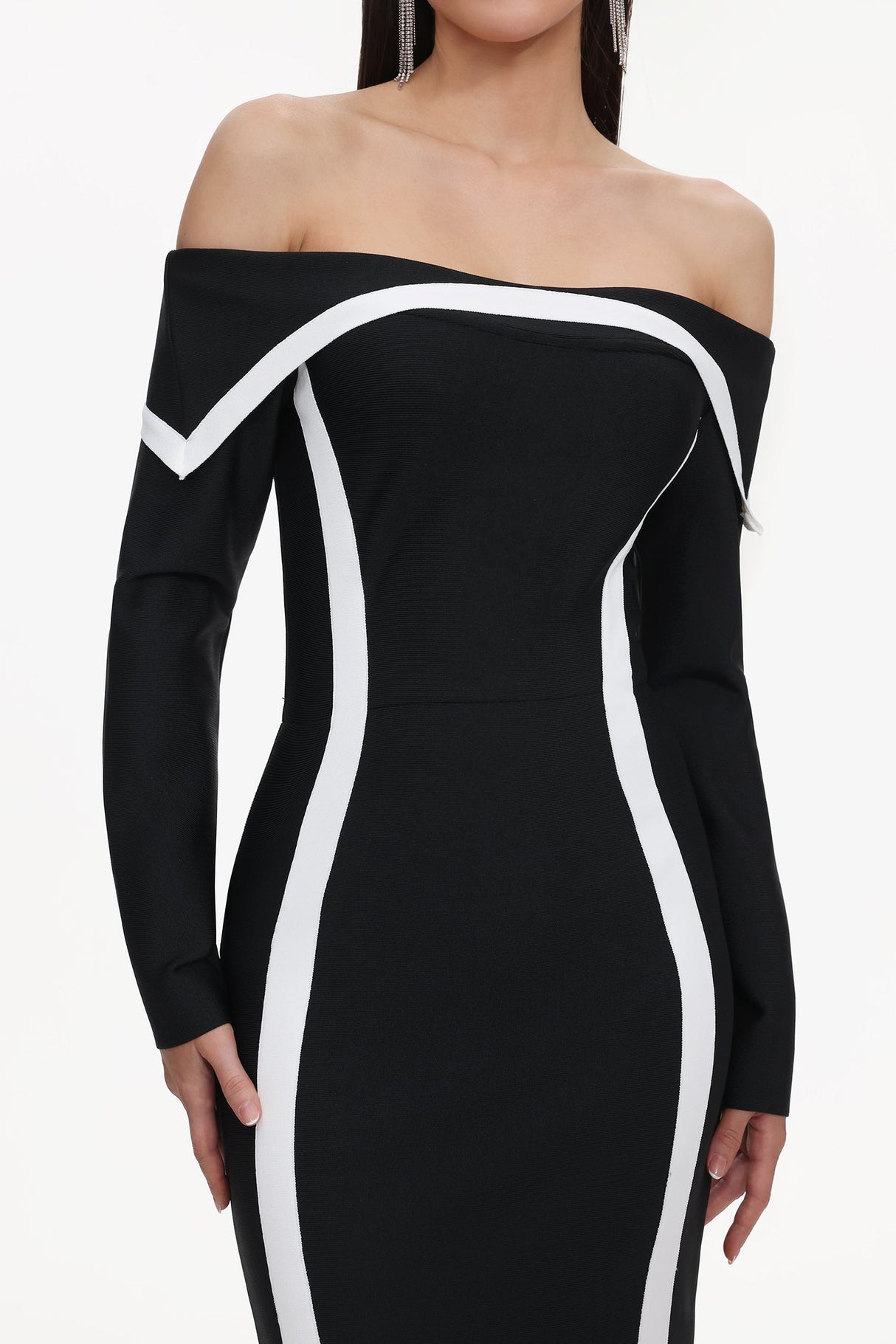 Lana Black Off-Shoulder Maxi Dress with Long Sleeves and Contrasting Lines