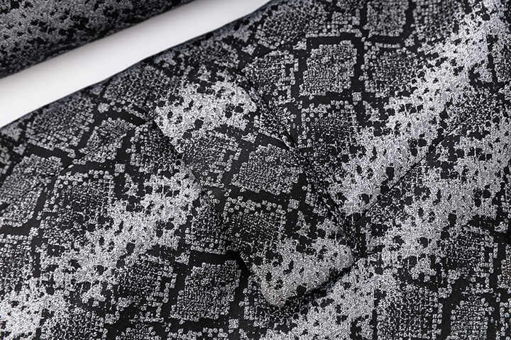 Landry Blazer - Tailored Silhouette - Snake Print Design - Metallic Accents - Slim Fit - Button Details