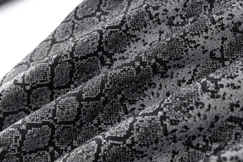 Landry Blazer - Tailored Silhouette - Snake Print Design - Metallic Accents - Slim Fit - Button Details