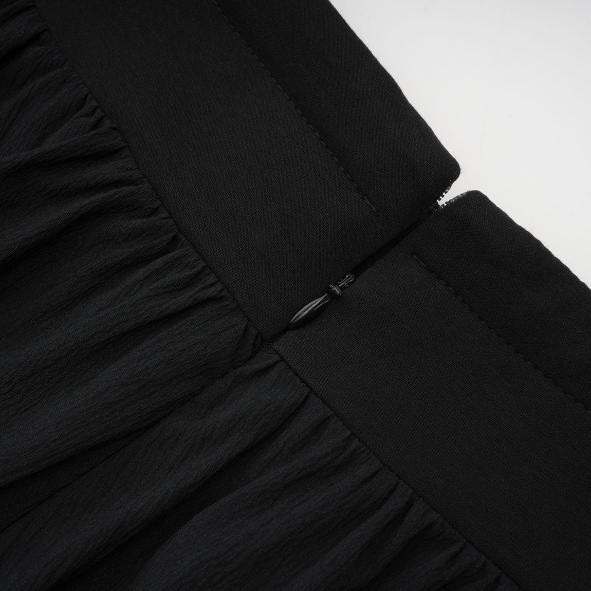 Lia Mini Dress Black Pleated Elastic Waistband Skirt