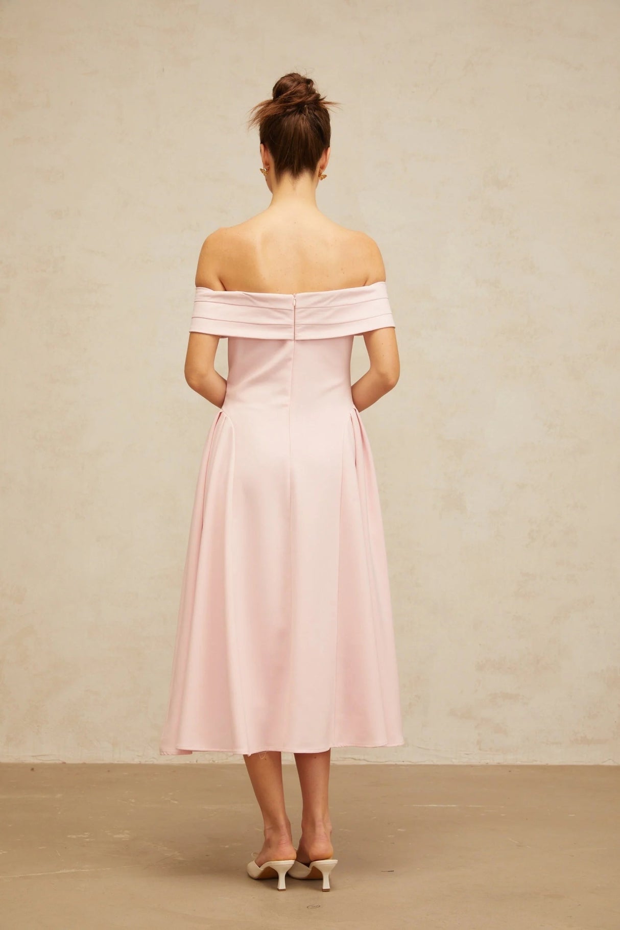 Lilah Midi Dress Pink Off - Shoulder Pleated & Flared