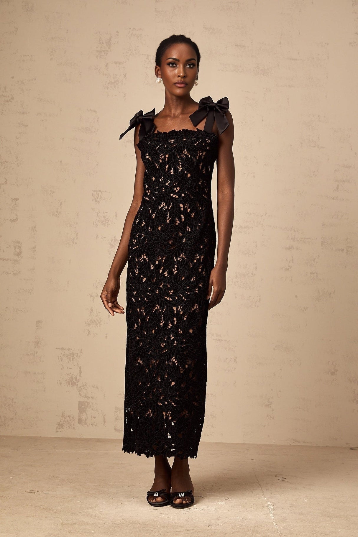 Loredana Floral Maxi Dress with Bowknot Straps and Lace Detailing