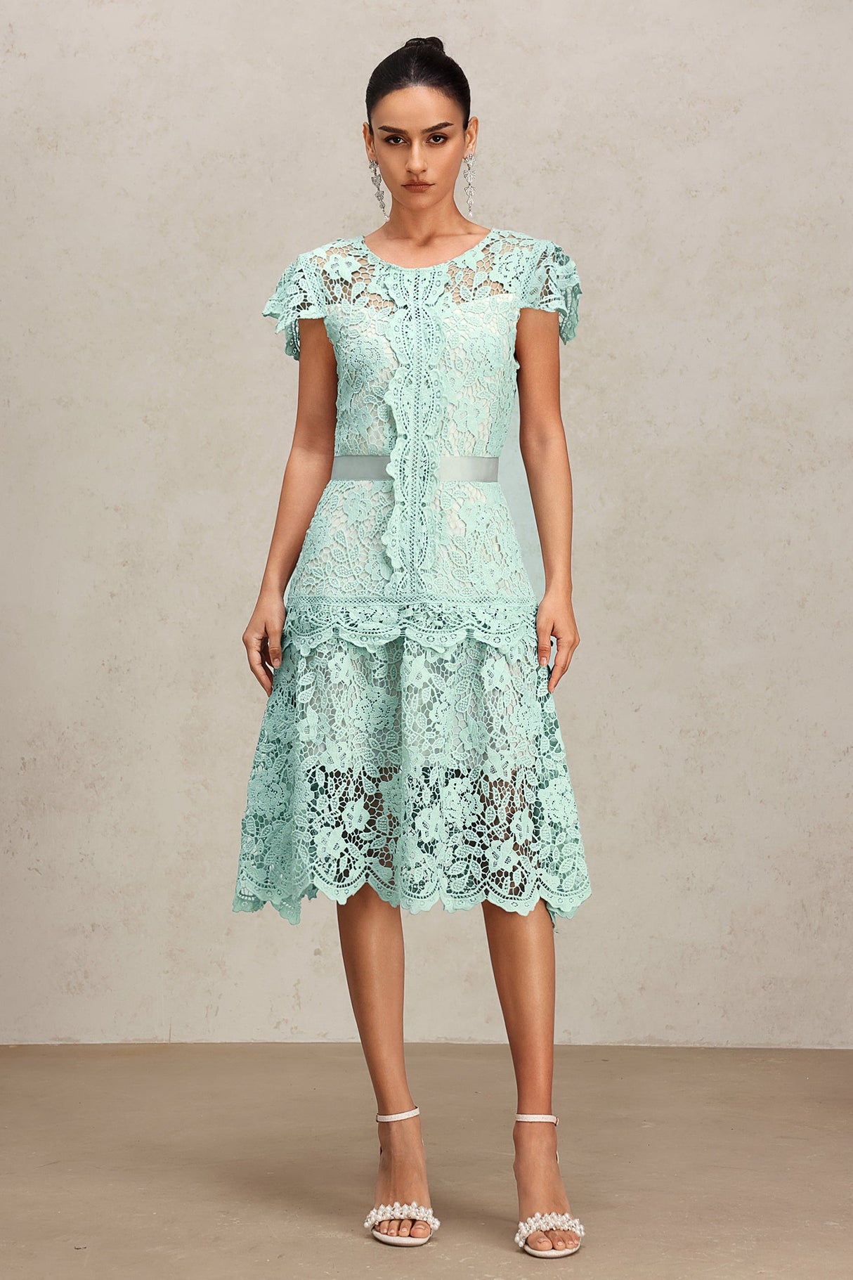 Lucia Mint Lace Sleeveless Midi Dress