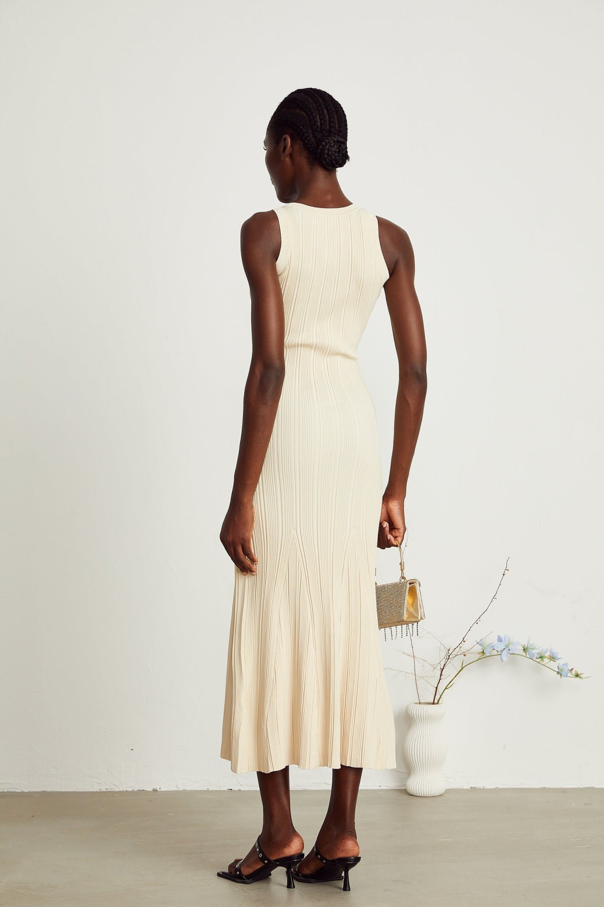 Luigia Midi Dress Flared Hem U Neck Sleeveless Stretch Stretch Jersey