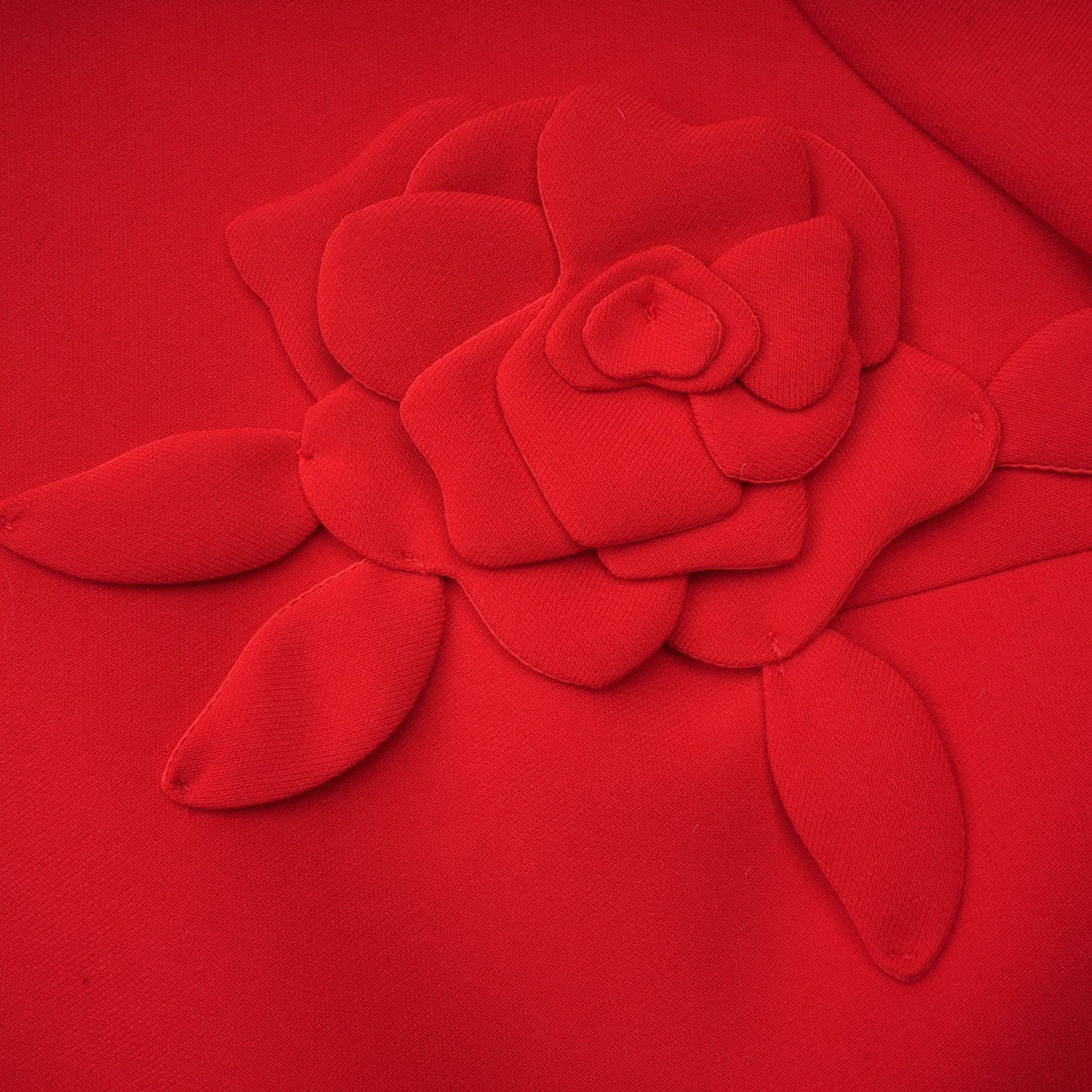 Mackenzie Mini Dress Red Floral Appliqu Short Sleeve Thigh Length