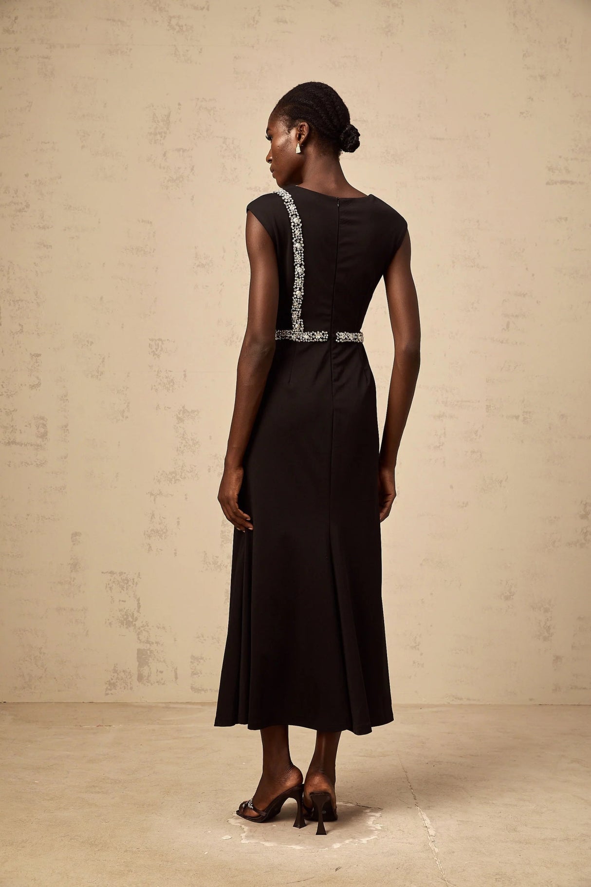 Madalynn Midi Dress Black Crystal Embellished Bowknot Mermaid Hem