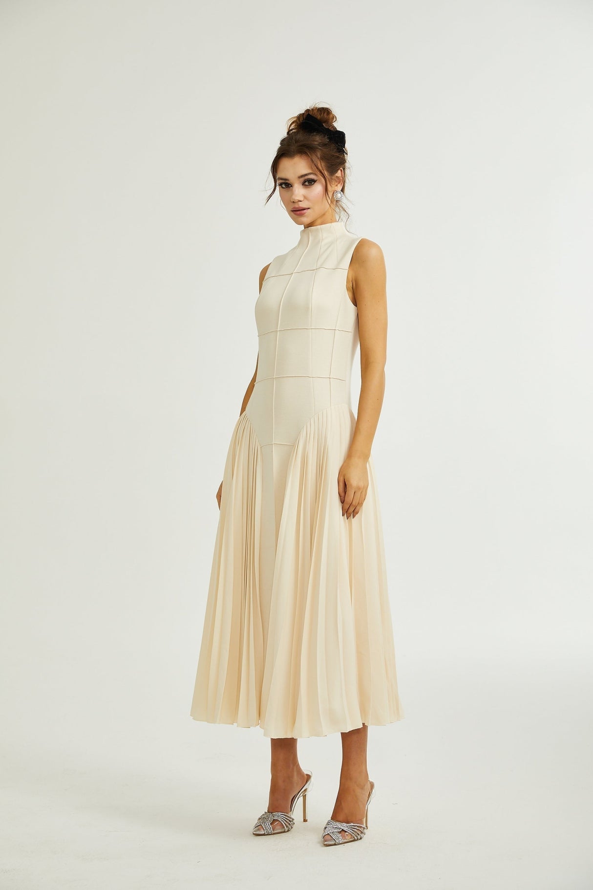 Madalynn Sleeveless Mock Neck Pleated Knitted Midi Dress