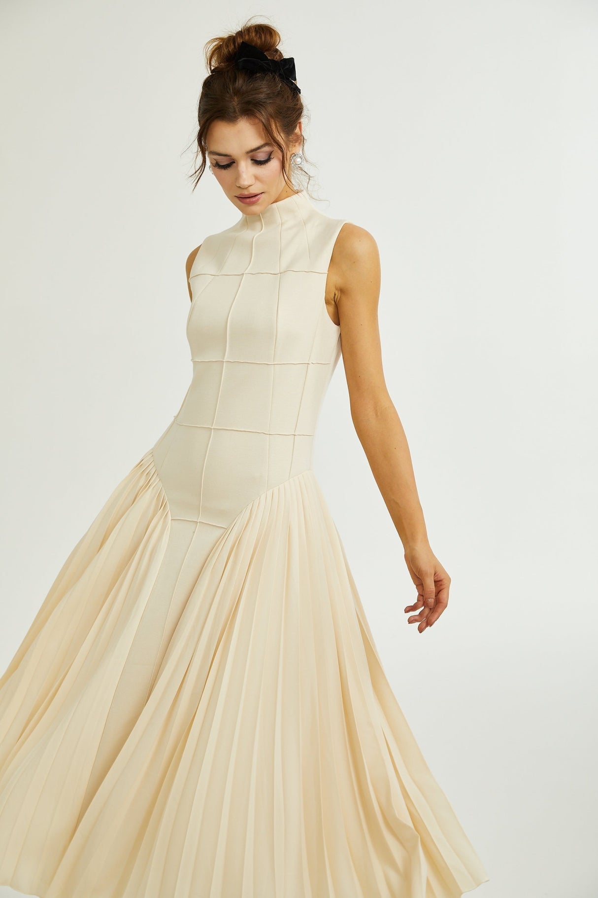 Madalynn Sleeveless Mock Neck Pleated Knitted Midi Dress