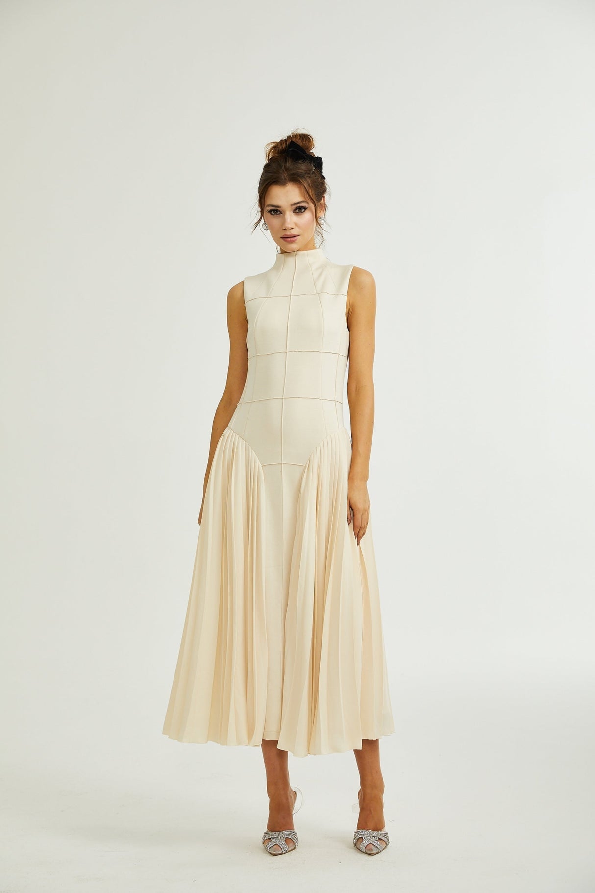 Madalynn Sleeveless Mock Neck Pleated Knitted Midi Dress