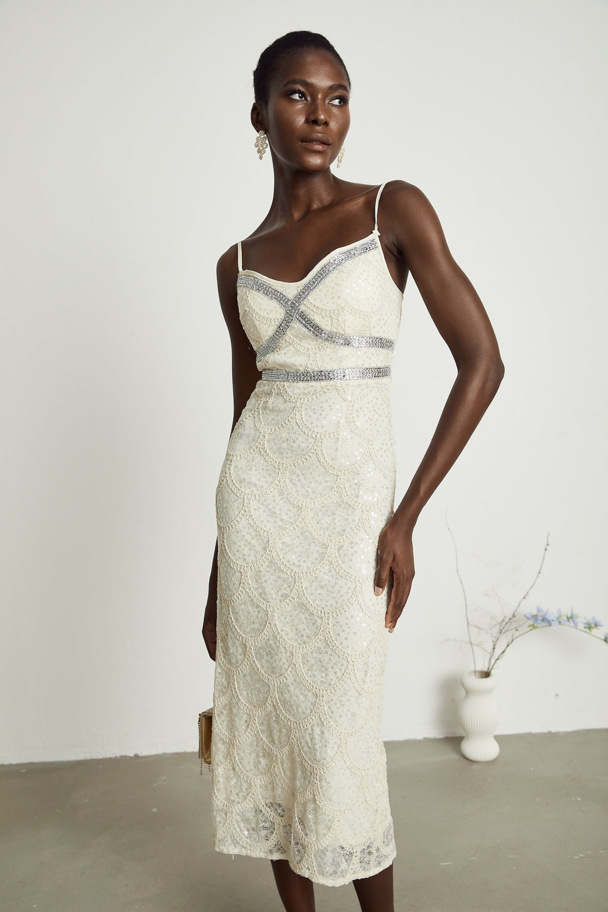 Madisyn Sleeveless V Neck Midi Dress