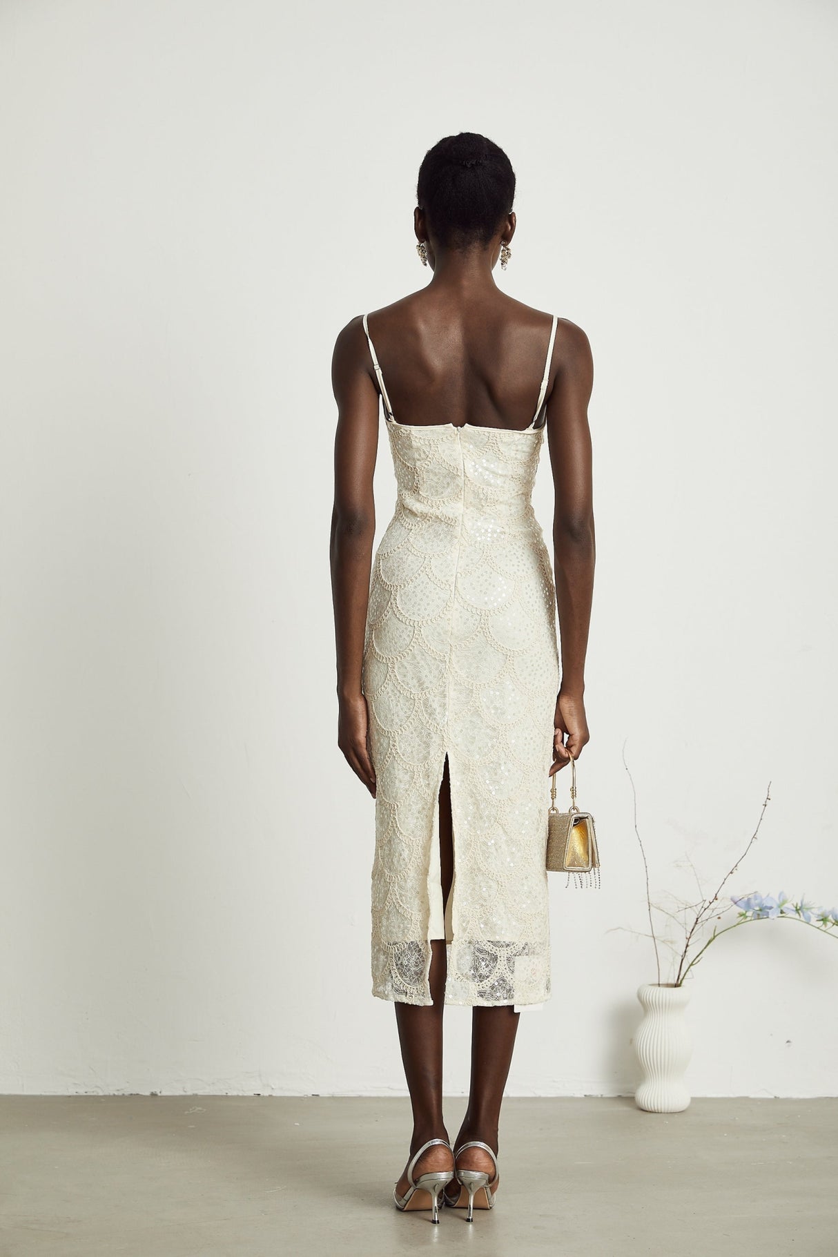 Madisyn Sleeveless V Neck Midi Dress