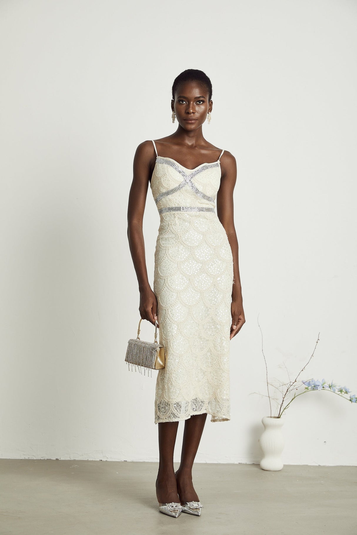 Madisyn Sleeveless V Neck Midi Dress