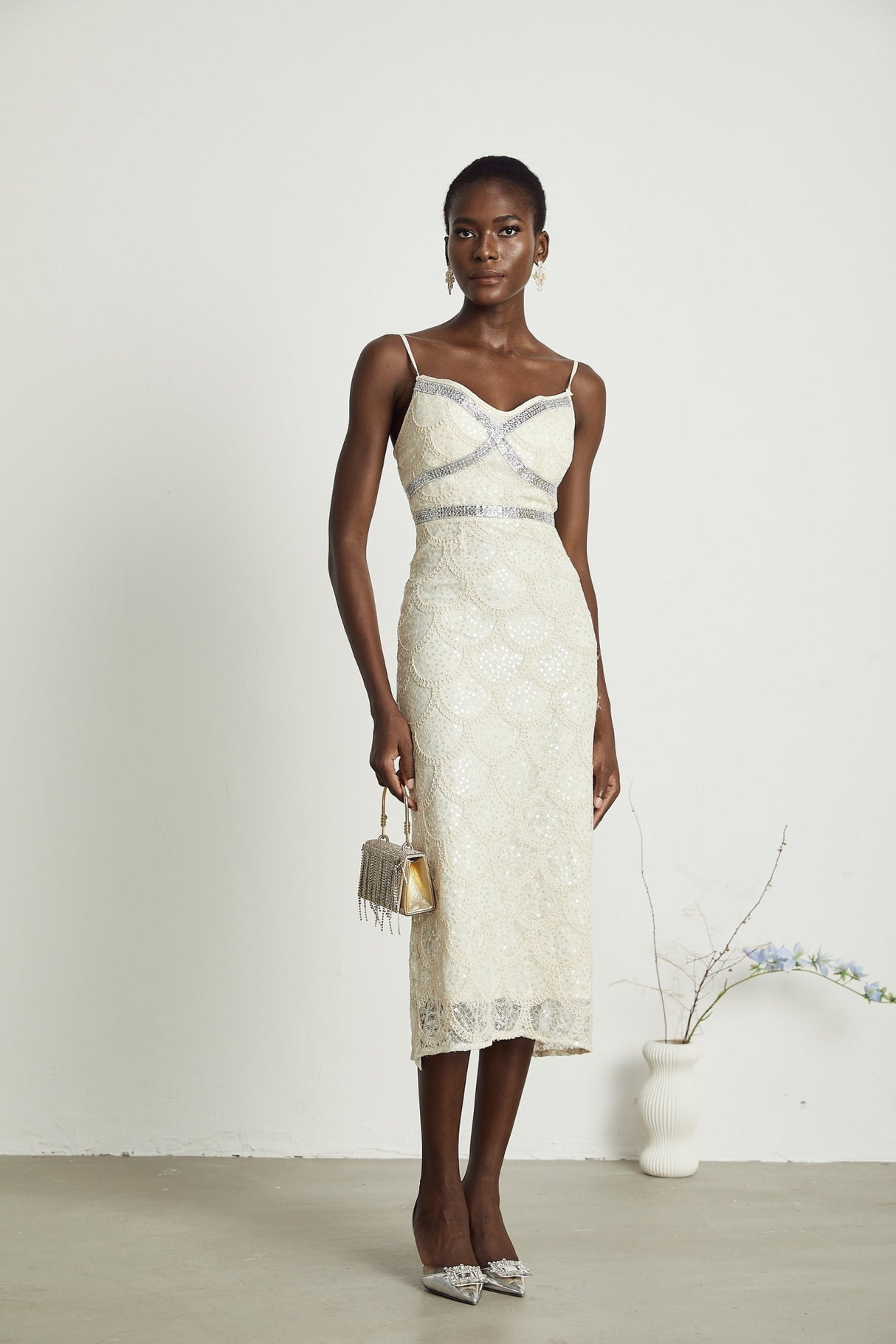 Madisyn Sleeveless V Neck Midi Dress