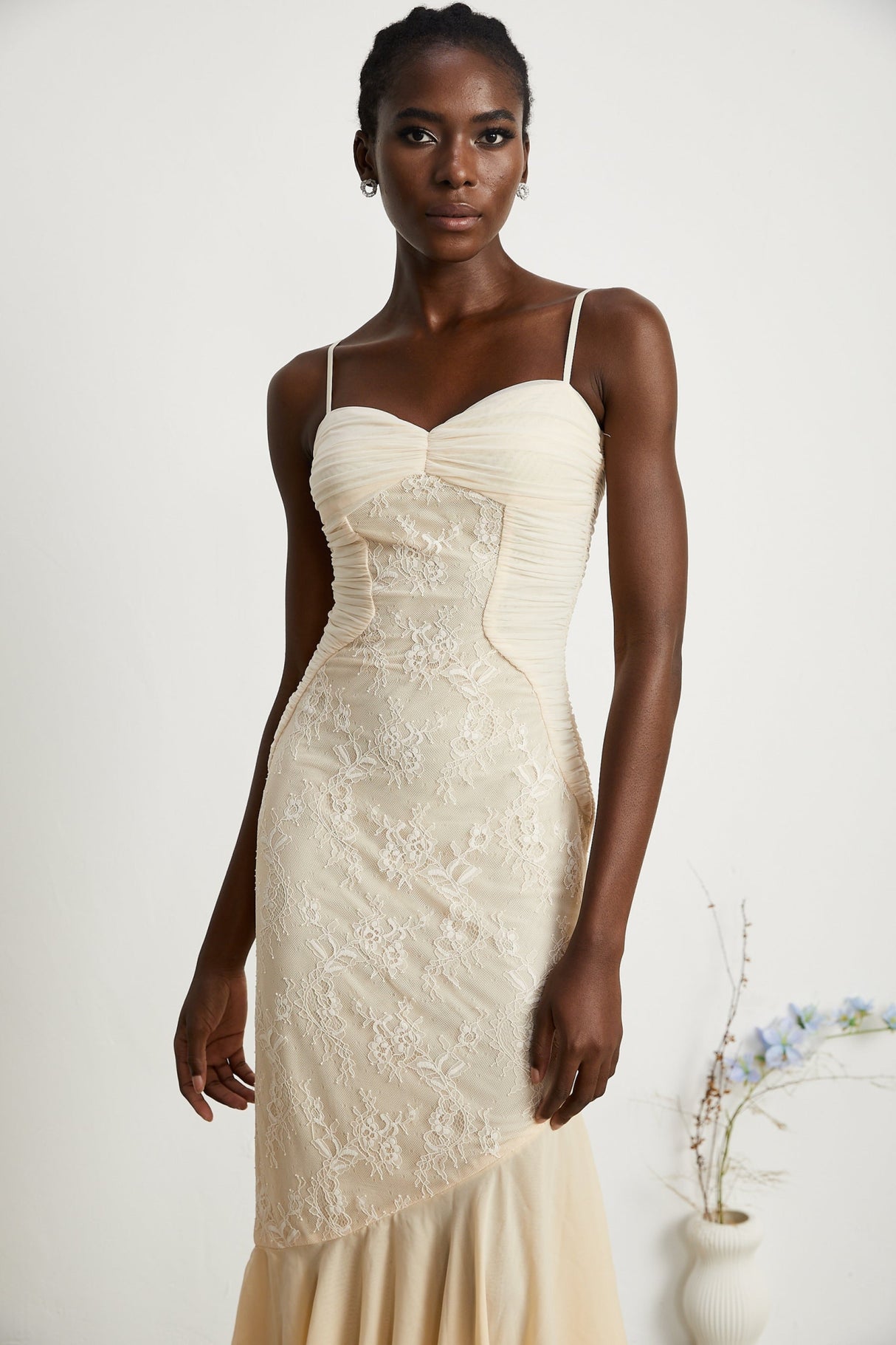 Mariolina Sleeveless Midi Dress with Bustier Style and Lace Detailing