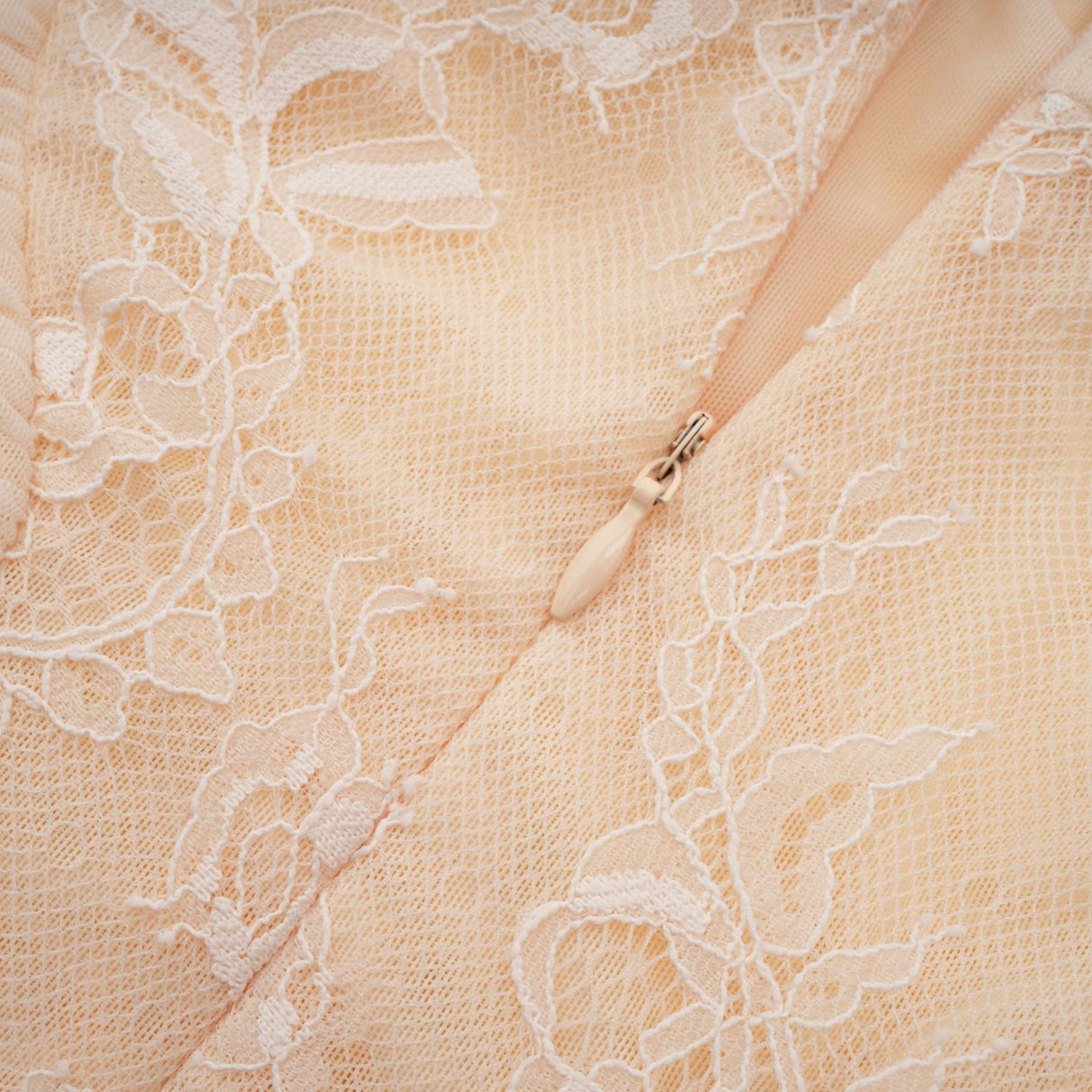 Mariolina Sleeveless Midi Dress with Bustier Style and Lace Detailing