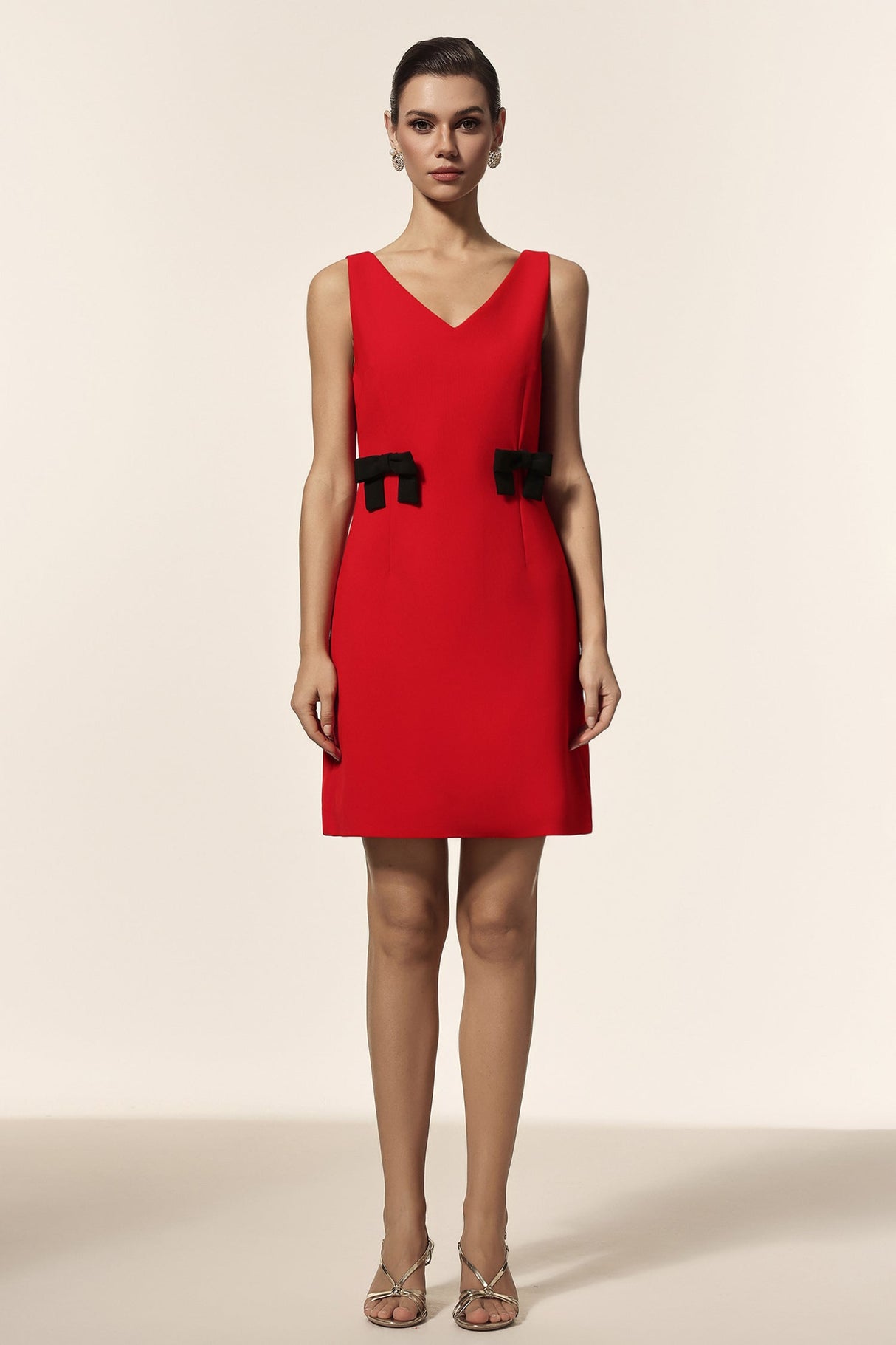 Marta Red V-neckline Sleeveless Bowknot Detail Dress
